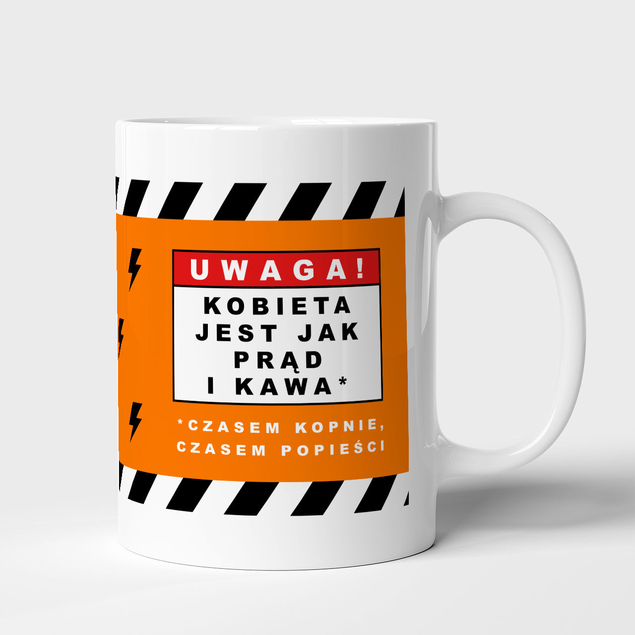 Personalizowany kubek na Dzień Kobiet - kobieta jest jak prąd