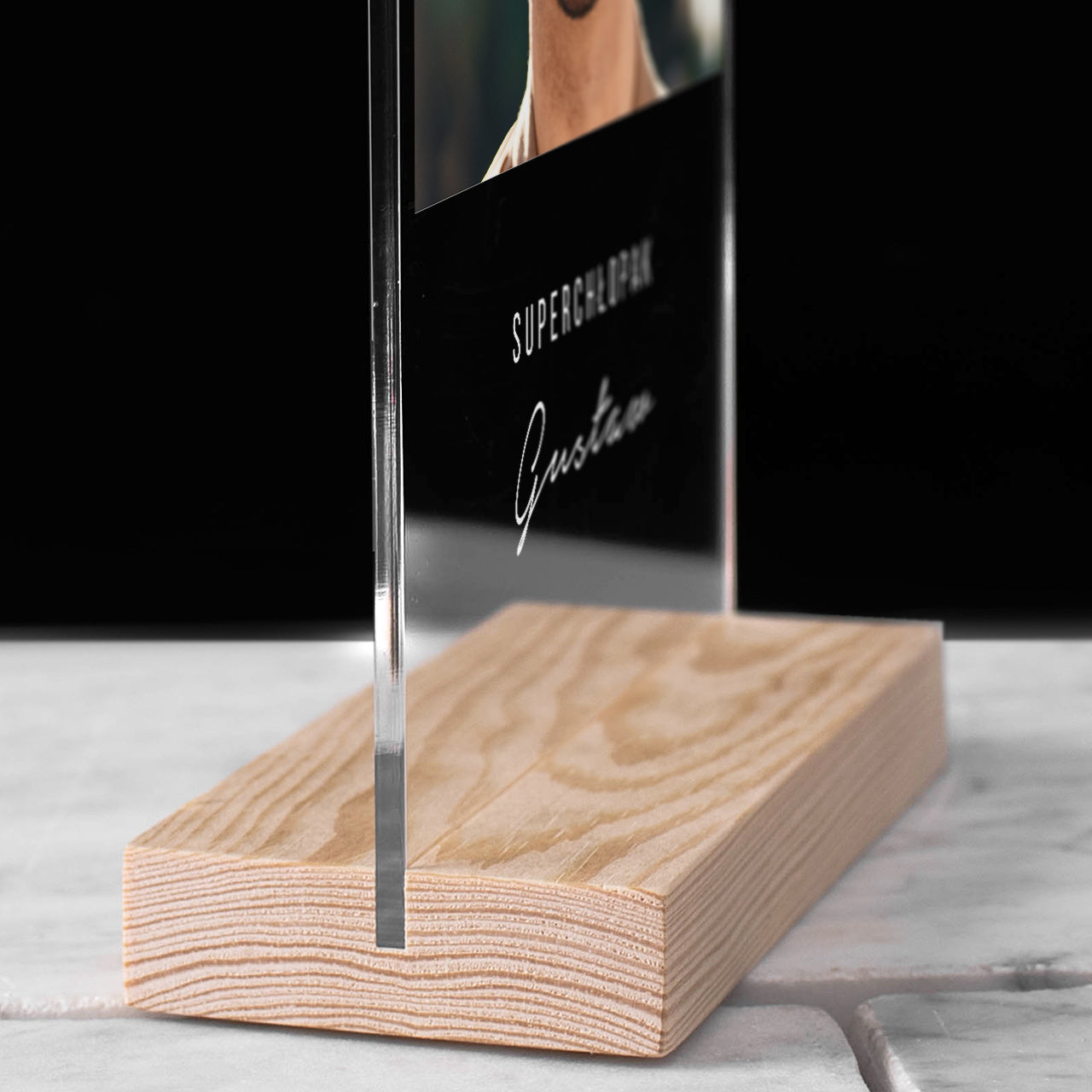 Statuetka na Dzień Chłopaka - superchłopak
