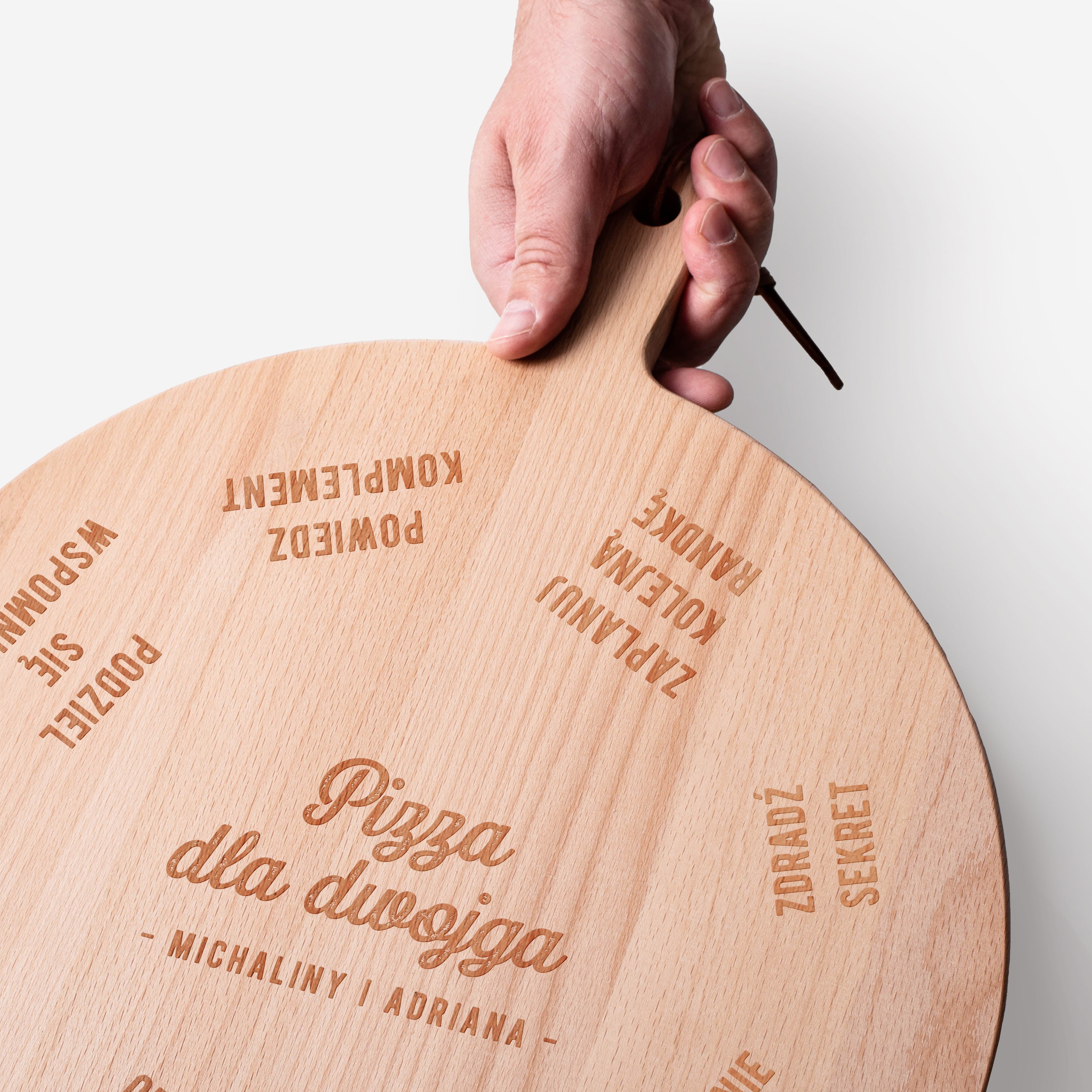 Grawerowana deska na pizzę - prezent dla pary