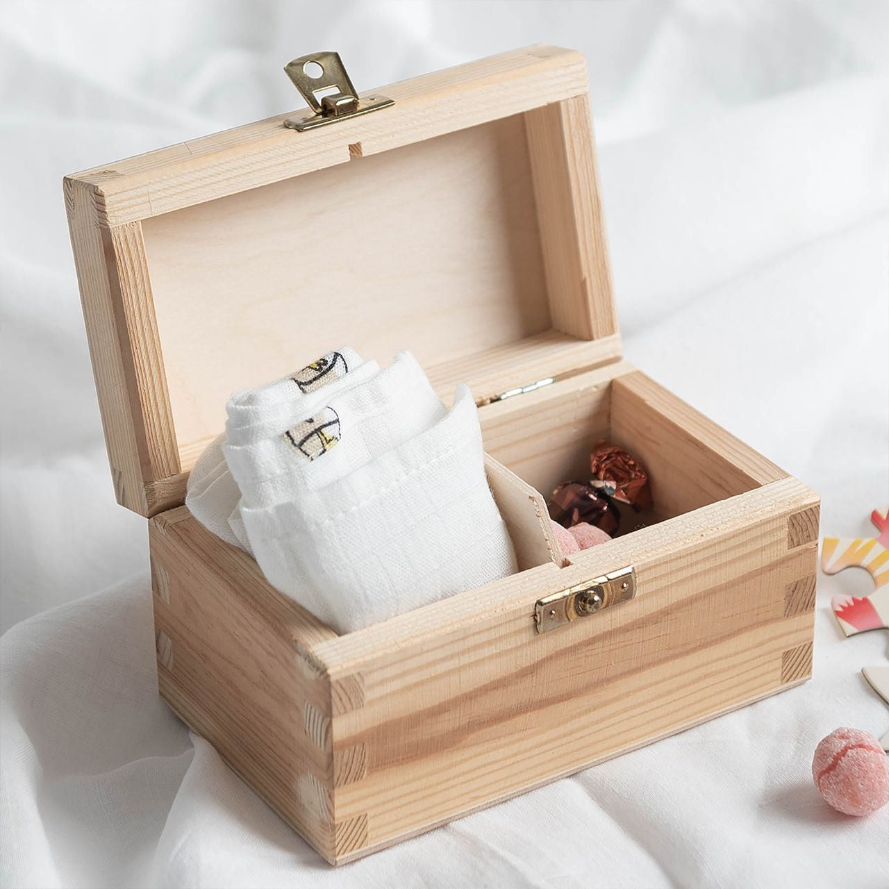 Personalizowana szkatułka dla dziecka - prezent na Chrzest prezent na Chrzest dla dziewczynki