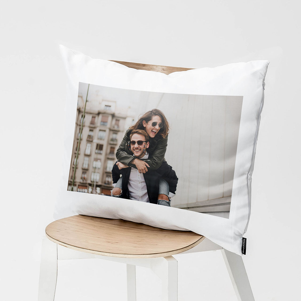 Personalizowana poduszka dla chłopaka - kolaż zdjęć