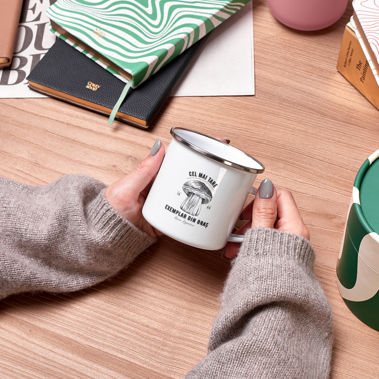 Personalizowany kubek emaliowany - upominek dla grzybiarza