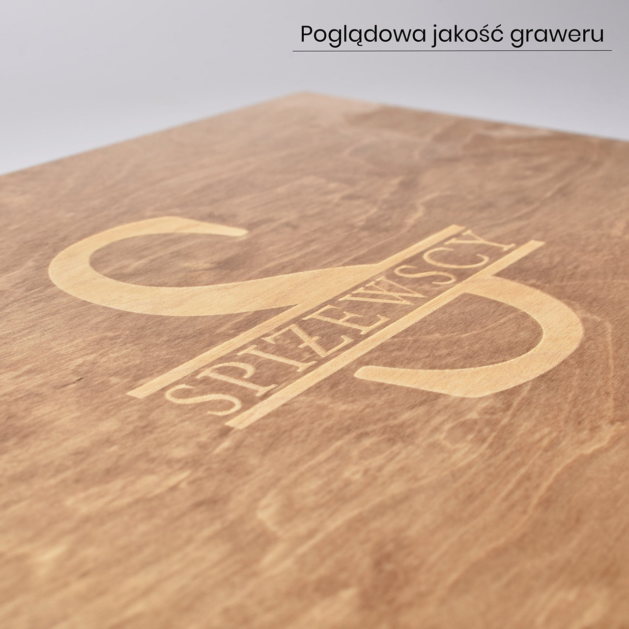 Grawerowana skrzynka - podziękowanie dla dziadków na komunię
