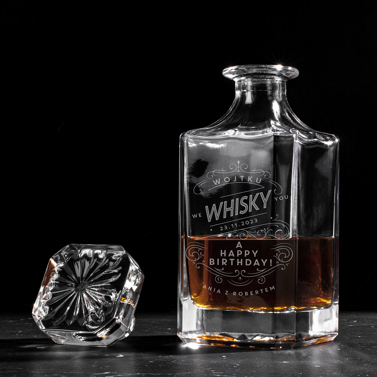 Karafka z grawerem na urodziny - We Whisky You - prezent urodzinowy dla faceta