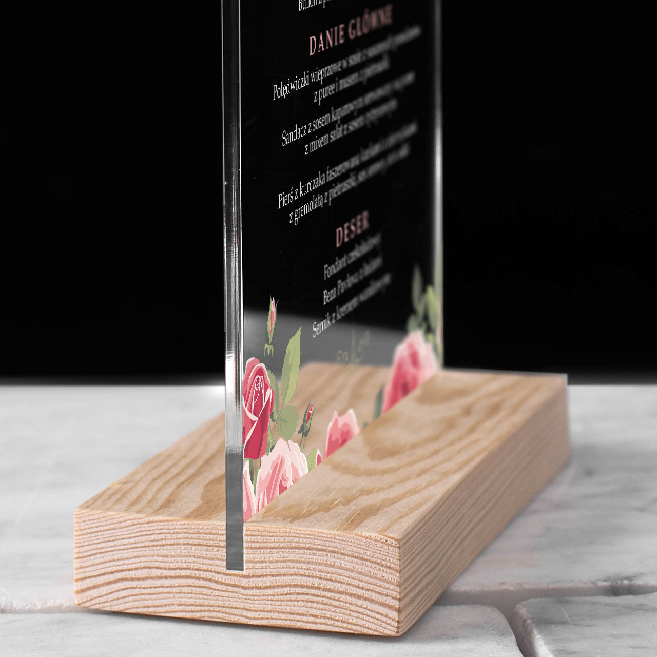 Personalizowane menu weselne na ramce plexi