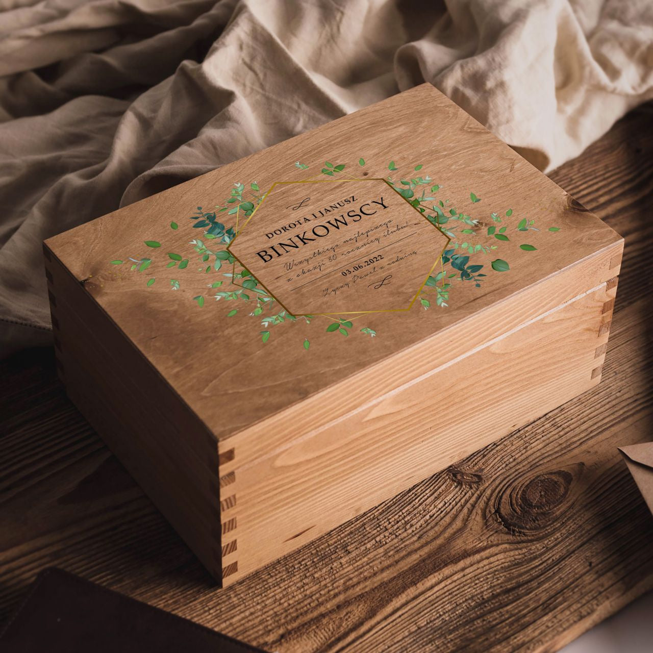 Skrzynka wspomnień - prezent z okazji 30 rocznicy ślubu