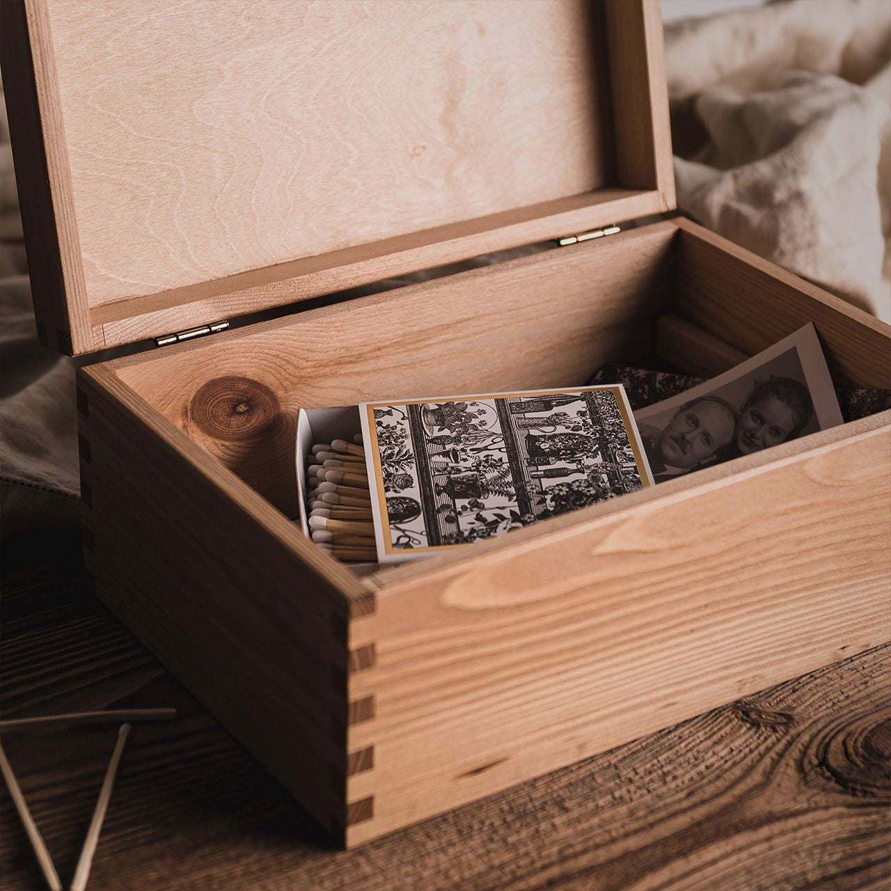 Kuferek wspomnień - sentymentalny prezent dla taty