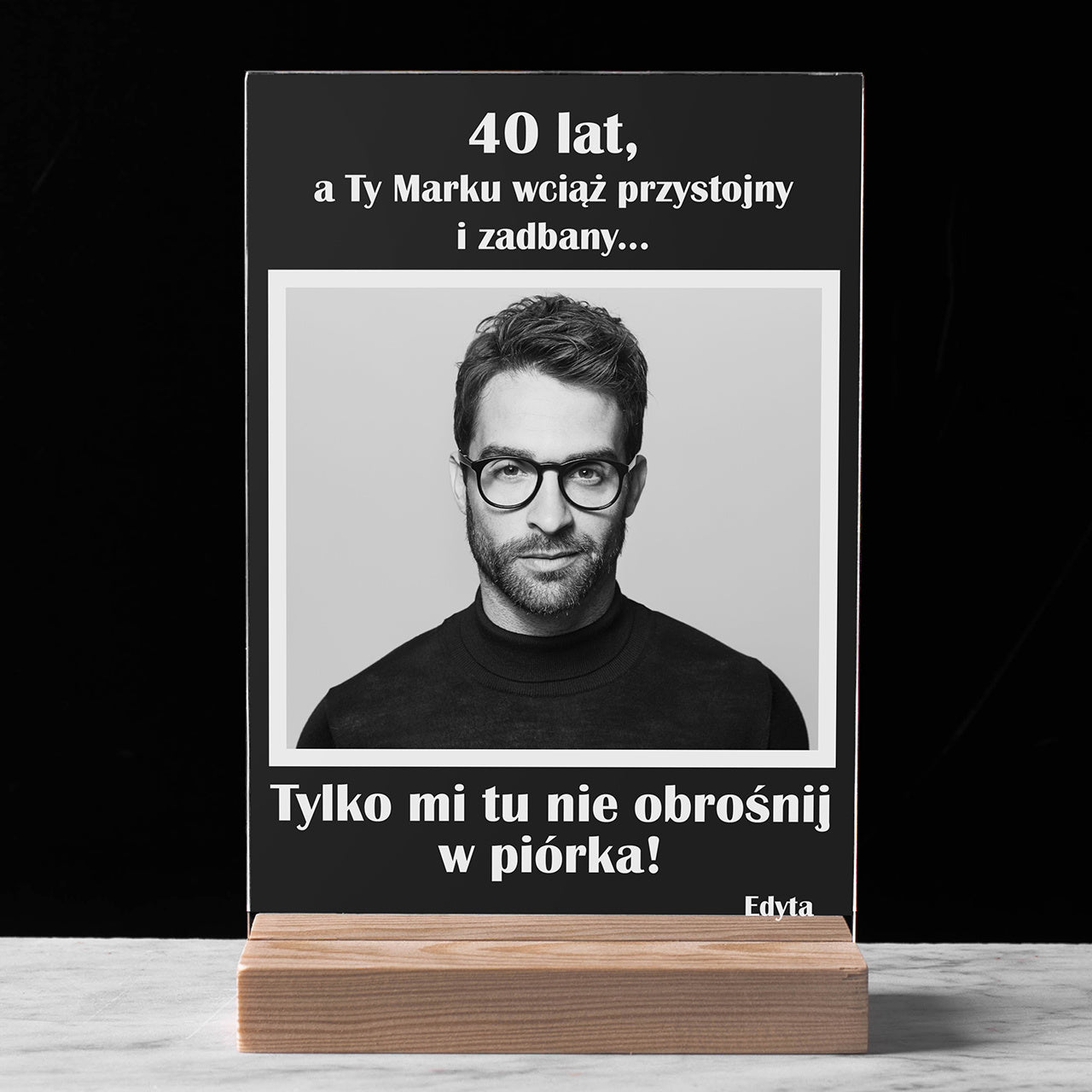 Statuetka urodzinowa ze zdjęciem - zabawny prezent dla faceta