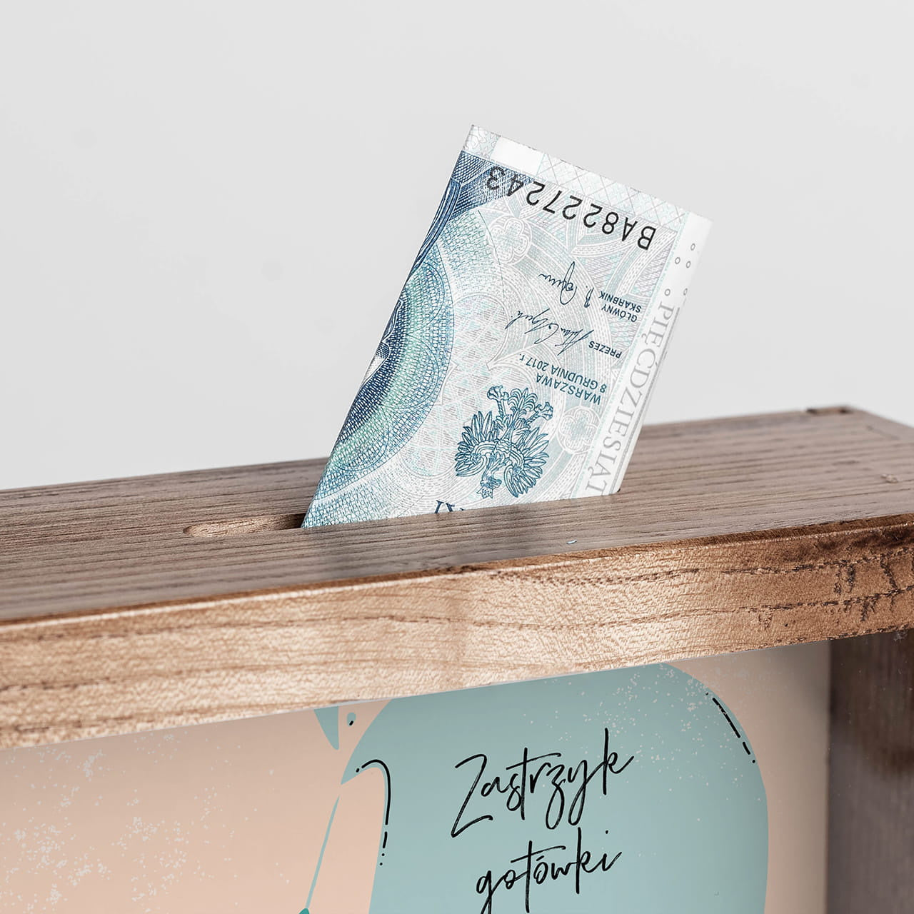Skarbonka personalizowana ZASTRZYK prezent dla przyjaciółki drewniana skarbonka personalizowana skarbonka