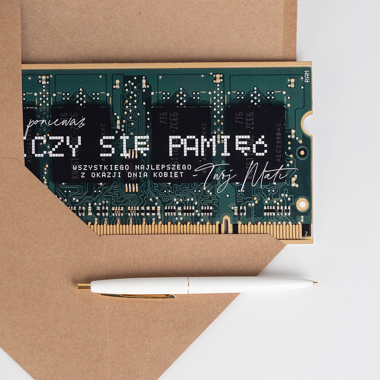 Śmieszna kartka personalizowana na Dzień Kobiet upominek na dzień kobiet kartka na dzień kobiet