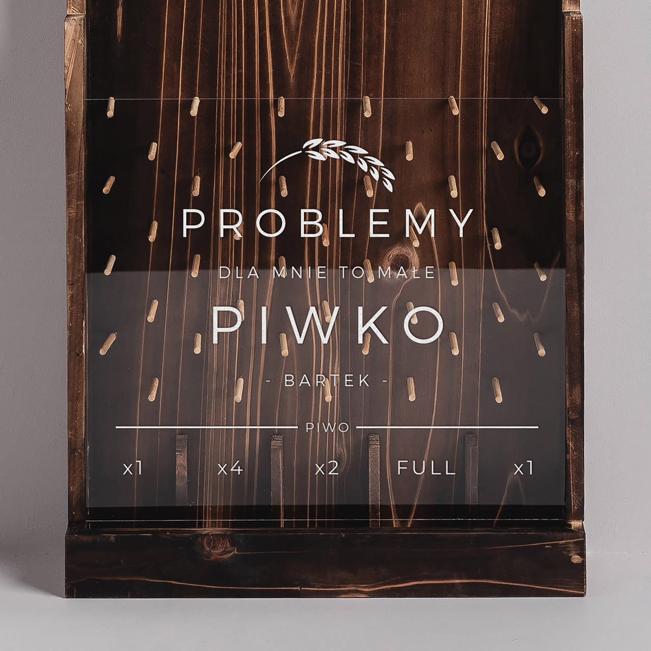Personalizowany otwieracz z pojemnikiem na kapsle na prezent dla niego
