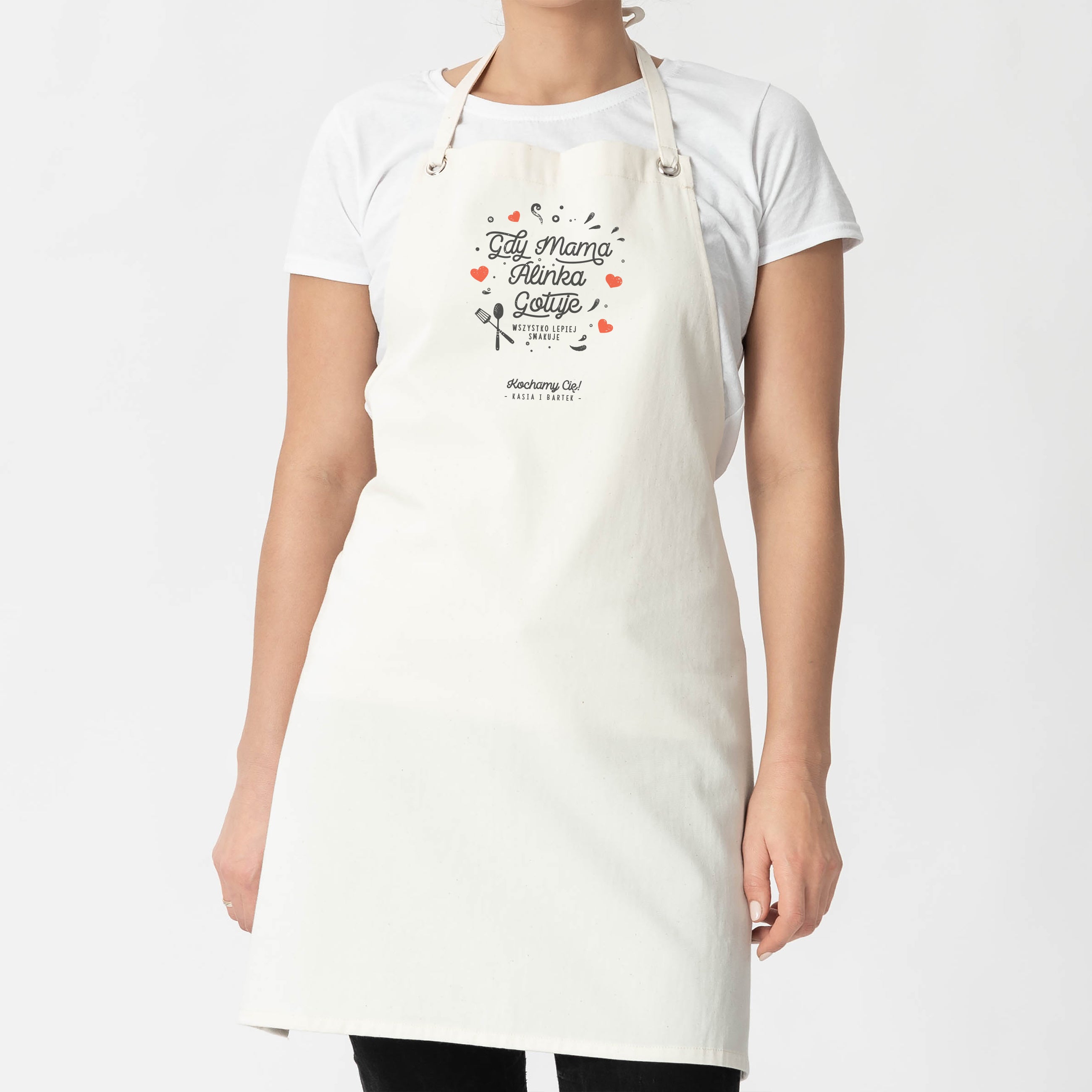 Fartuch kuchenny z nadrukiem - praktyczny prezent dla mamy