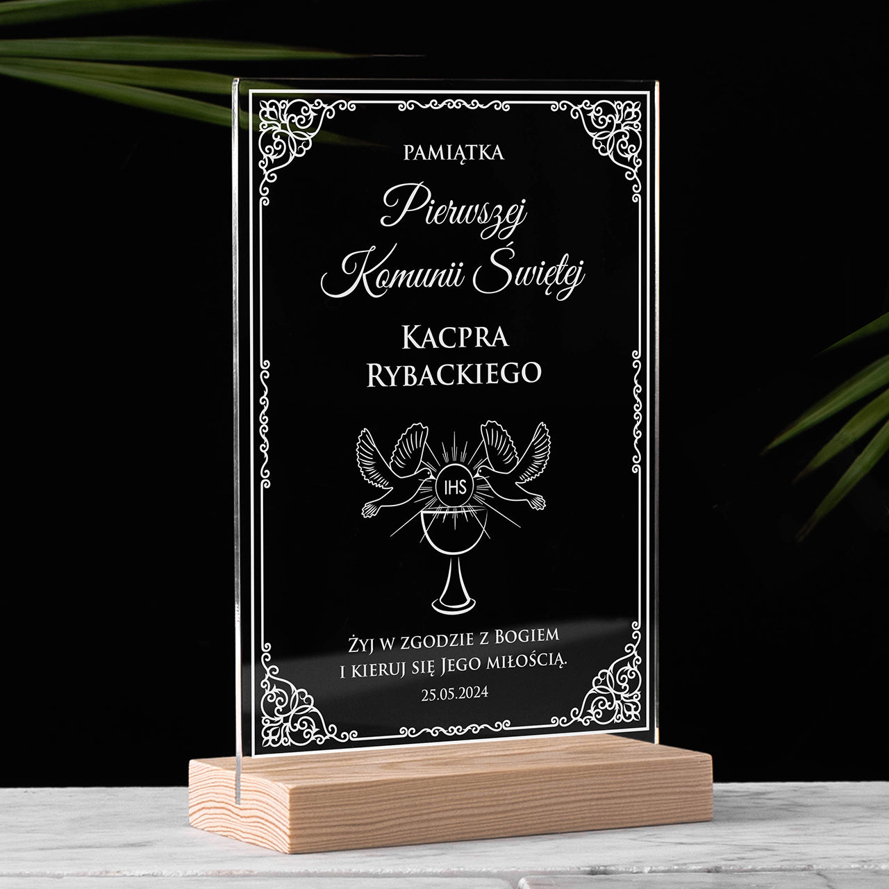 Personalizowana statuetka na pamiątkę Pierwszej Komunii Świętej statuetka na komunię pamiątka komunijna