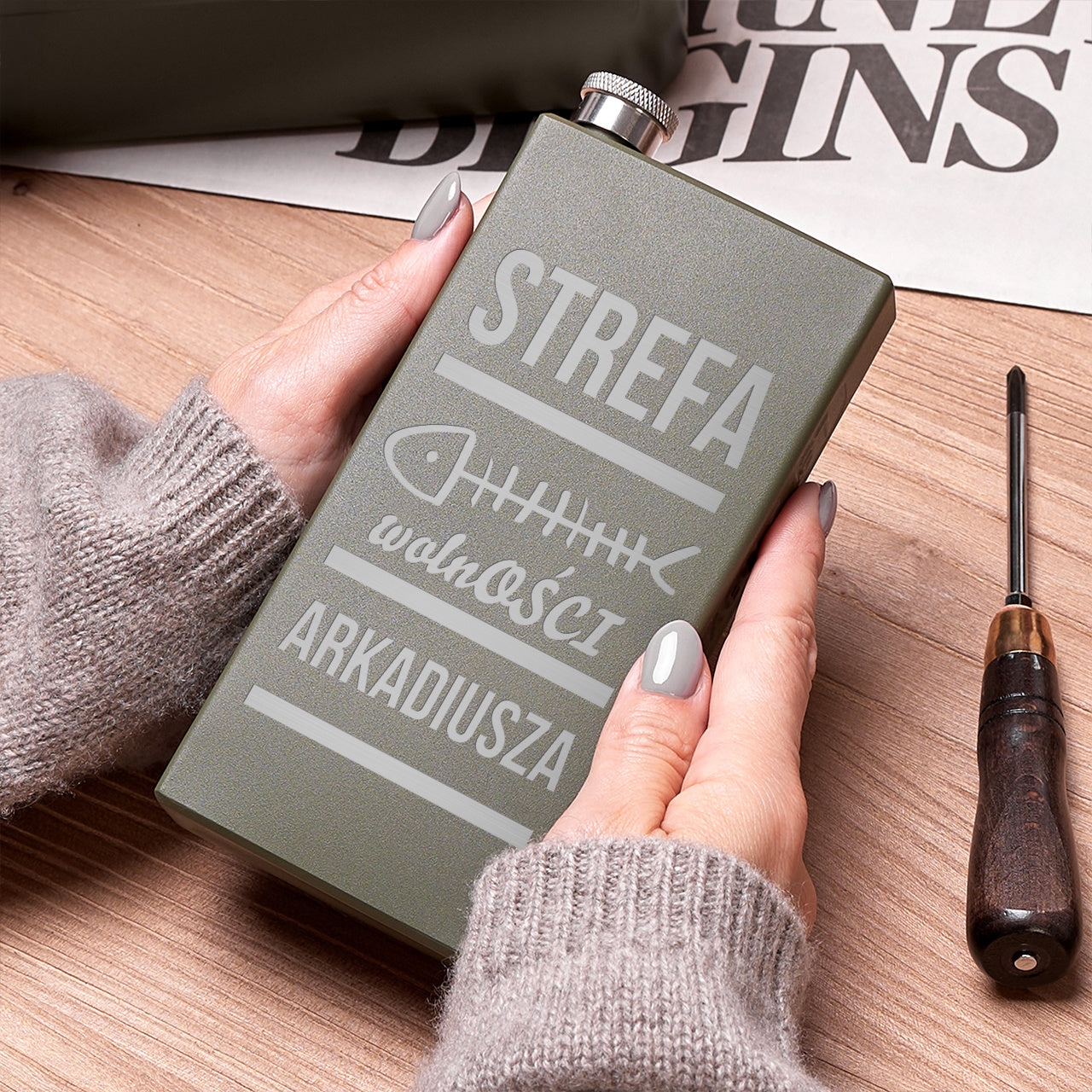 Piersiówka ze śmiesznym grawerem dla niego