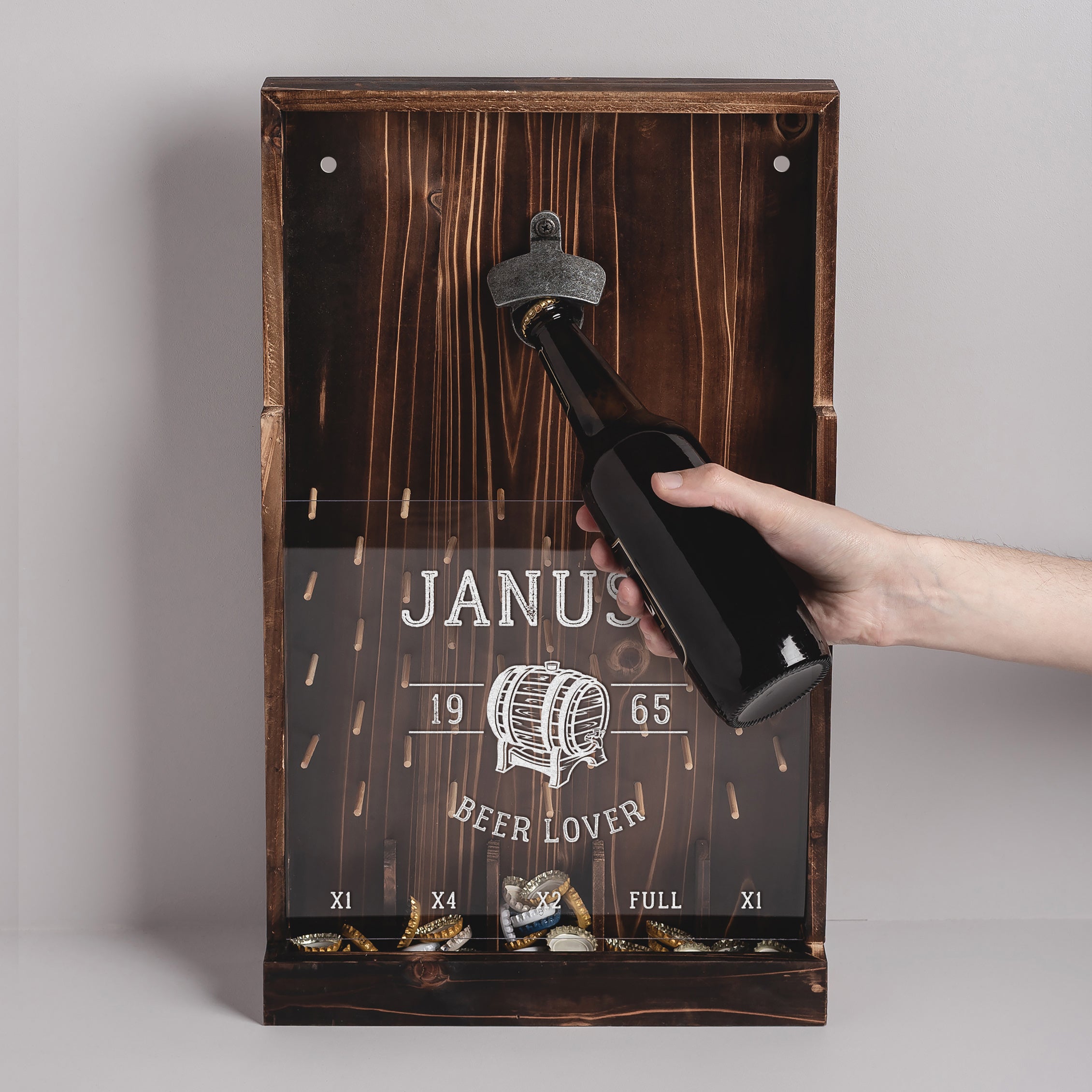 Personalizowany otwieracz na ścianę dla fana piwa