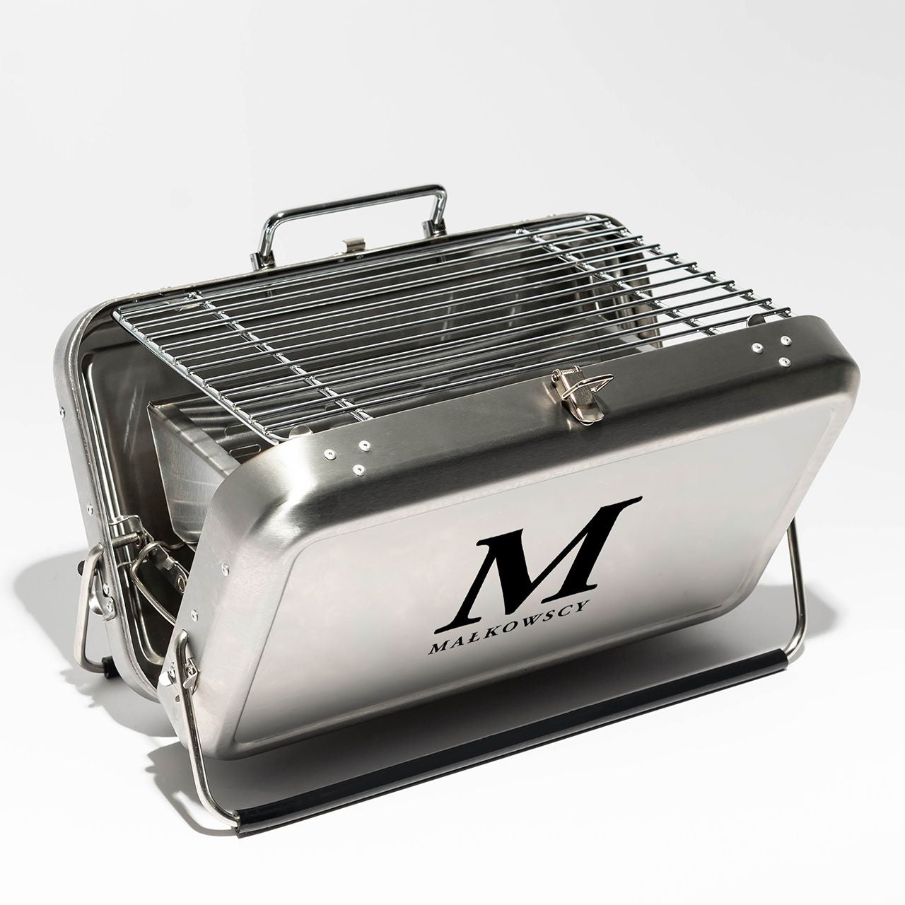 Grill w walizce z personalizacją - monogram