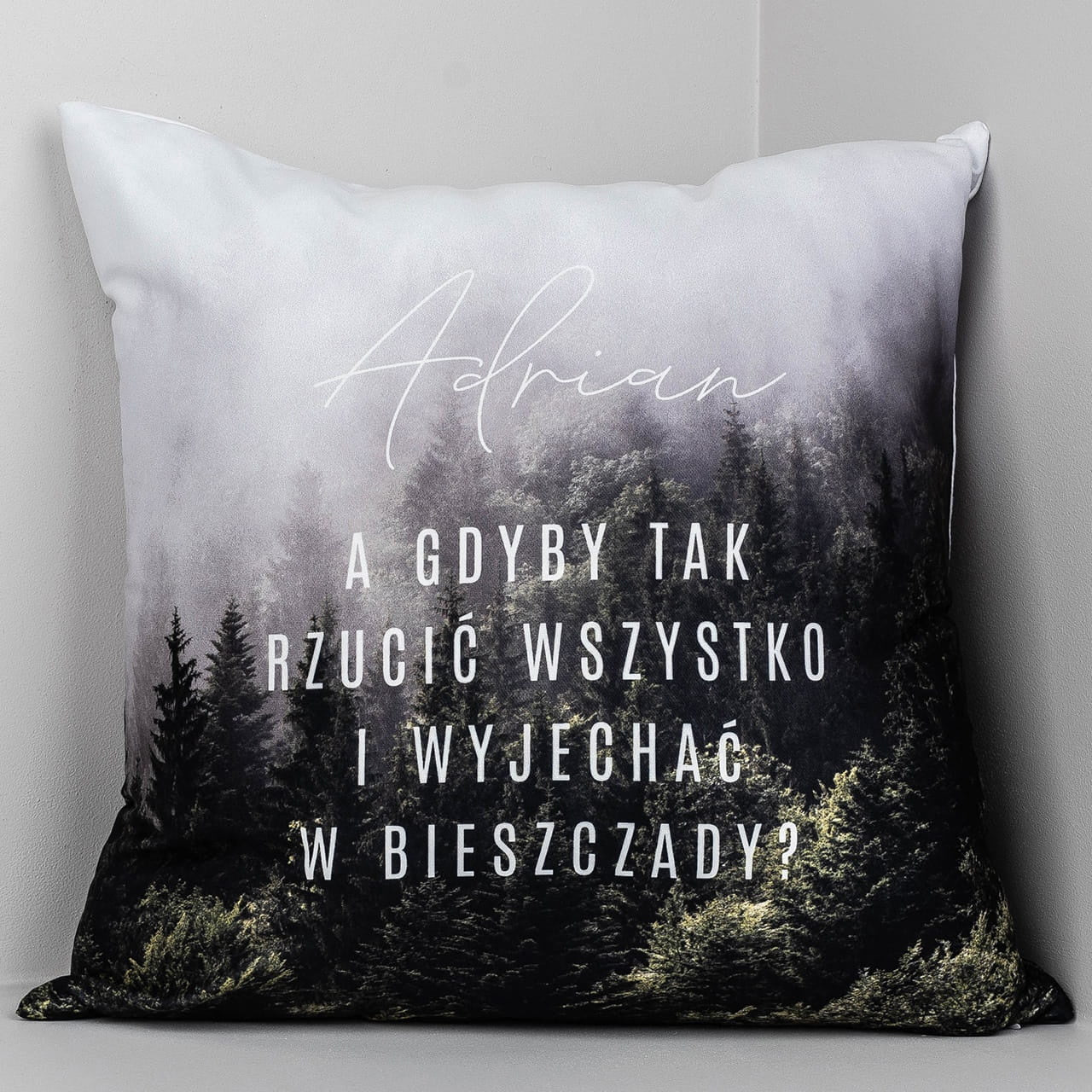Poduszka z nadrukiem - prezent dla miłośnika gór