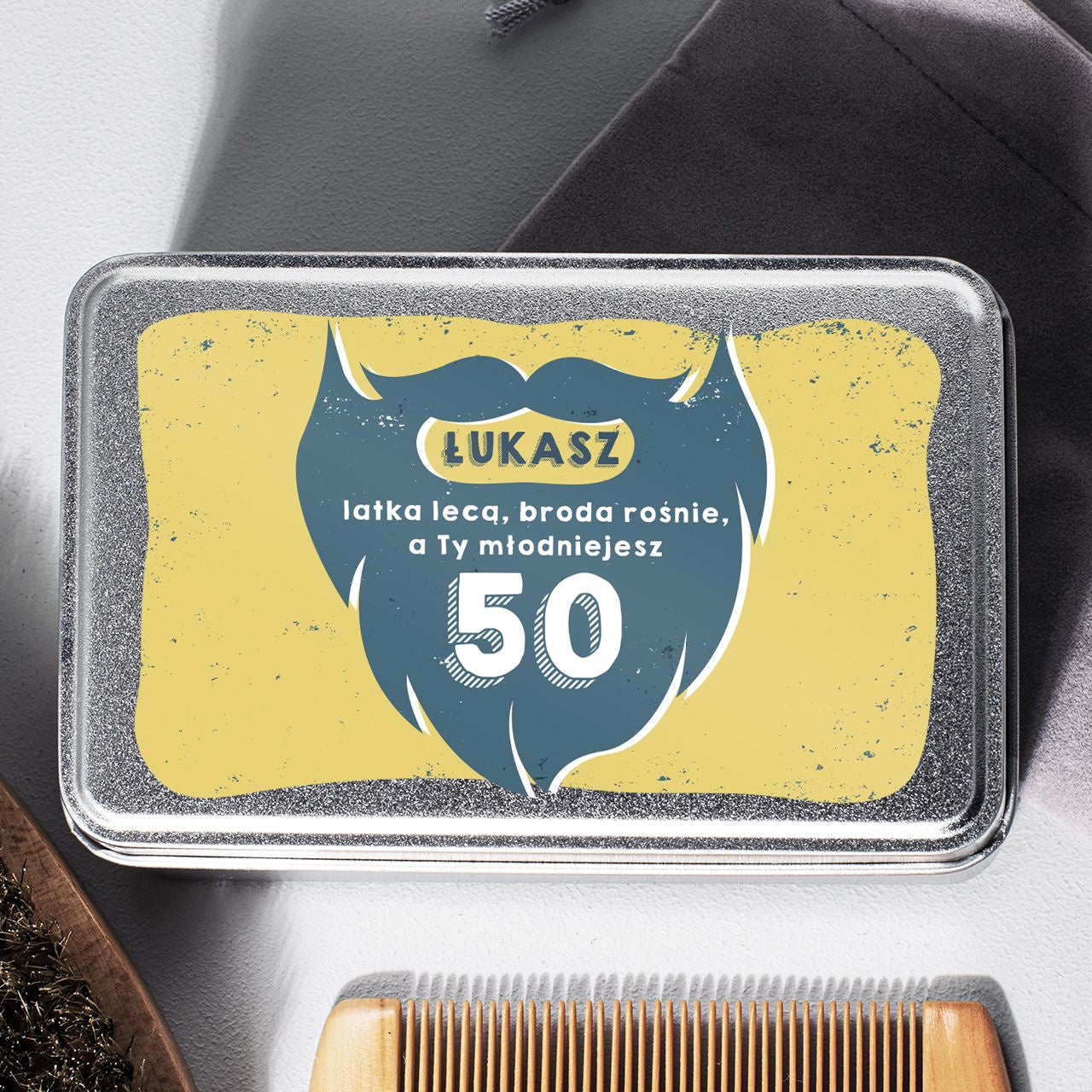 Personalizowany zestaw do brody - prezent na 50 urodziny