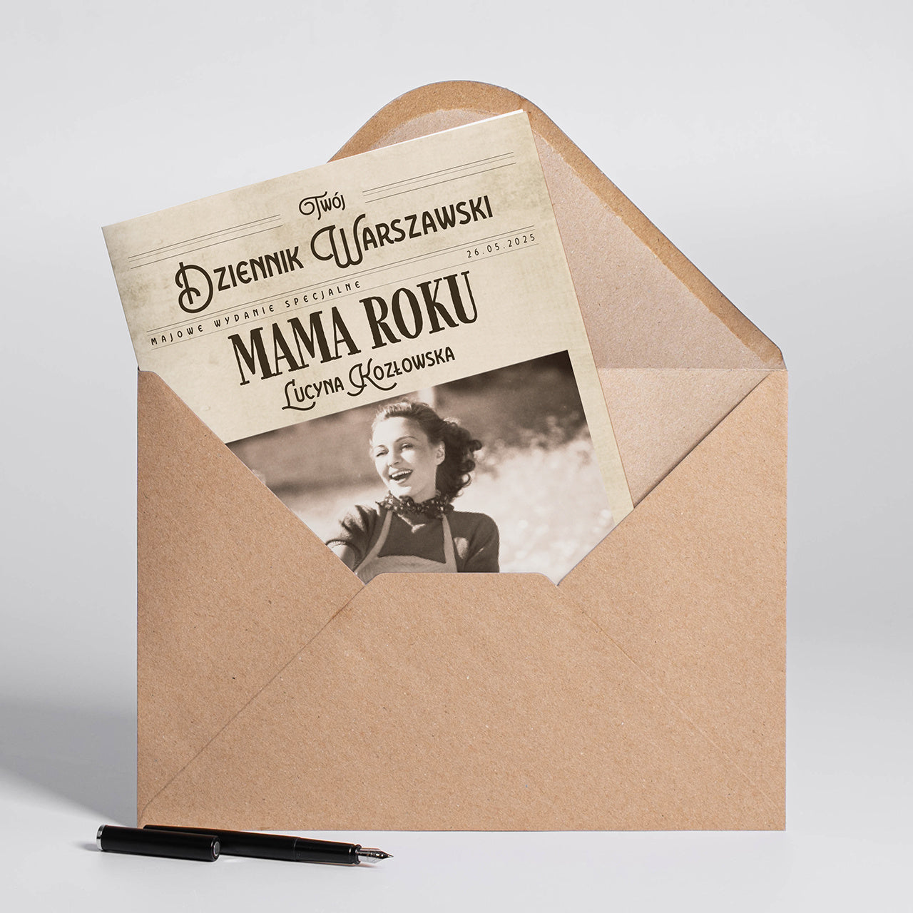 Kartka na Dzień Mamy A4 - Dziennik Mama Roku kartka personalizowana kartka dla mamy upominek dla mamy prezent dla mamy