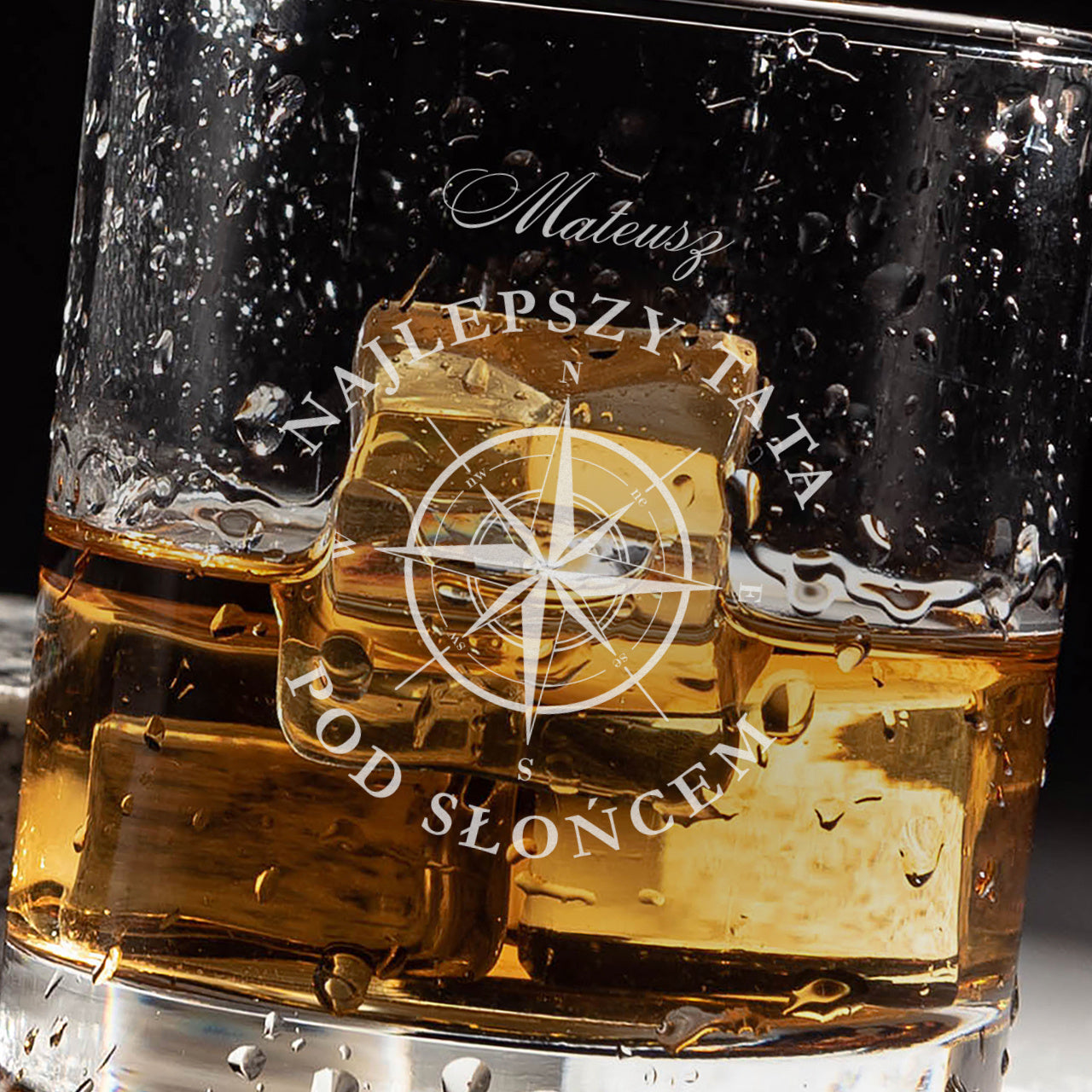 Personalizowana szklanka do whisky - prezent dla taty podróżnika