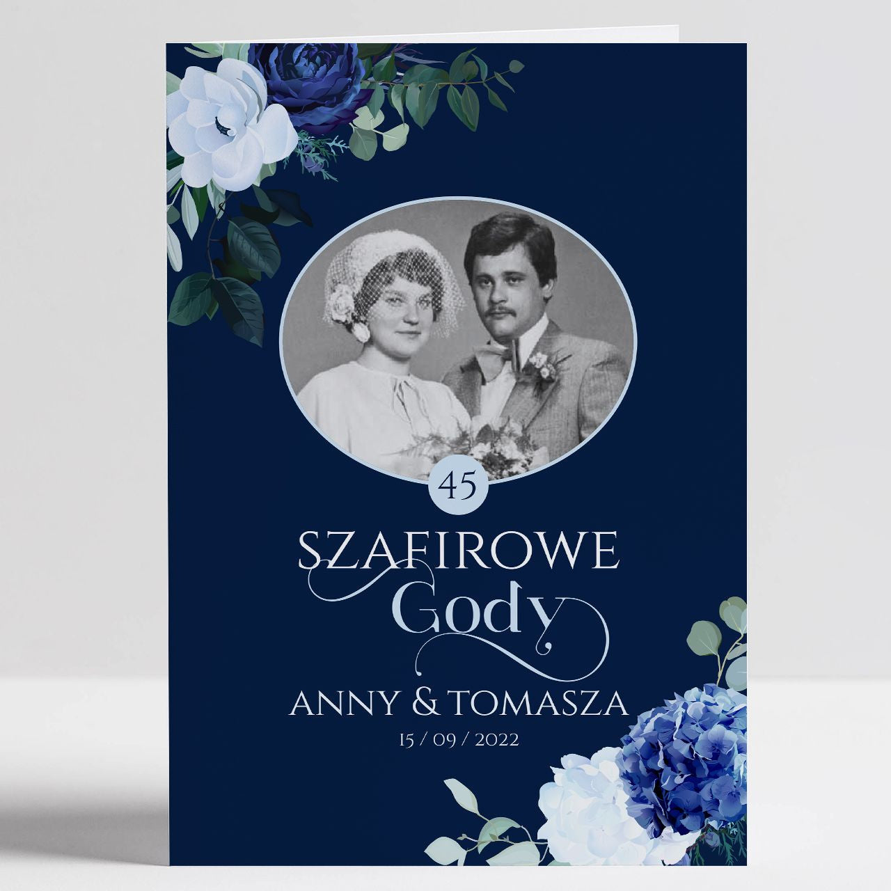 Kartka na 45 rocznicę ślubu - prezent na szafirowe gody