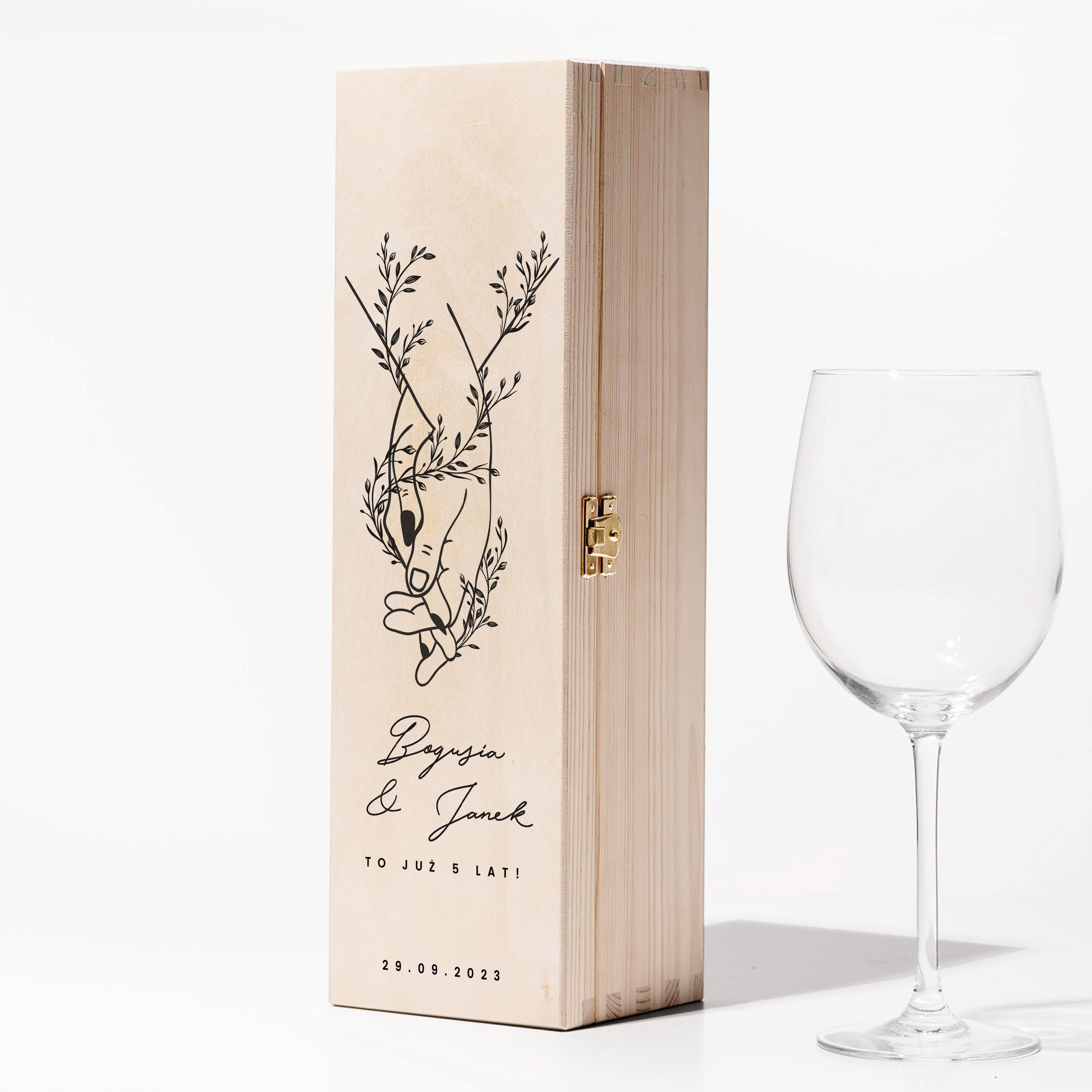 Personalizowana skrzynka do wina na drewnianą rocznicę ślubu