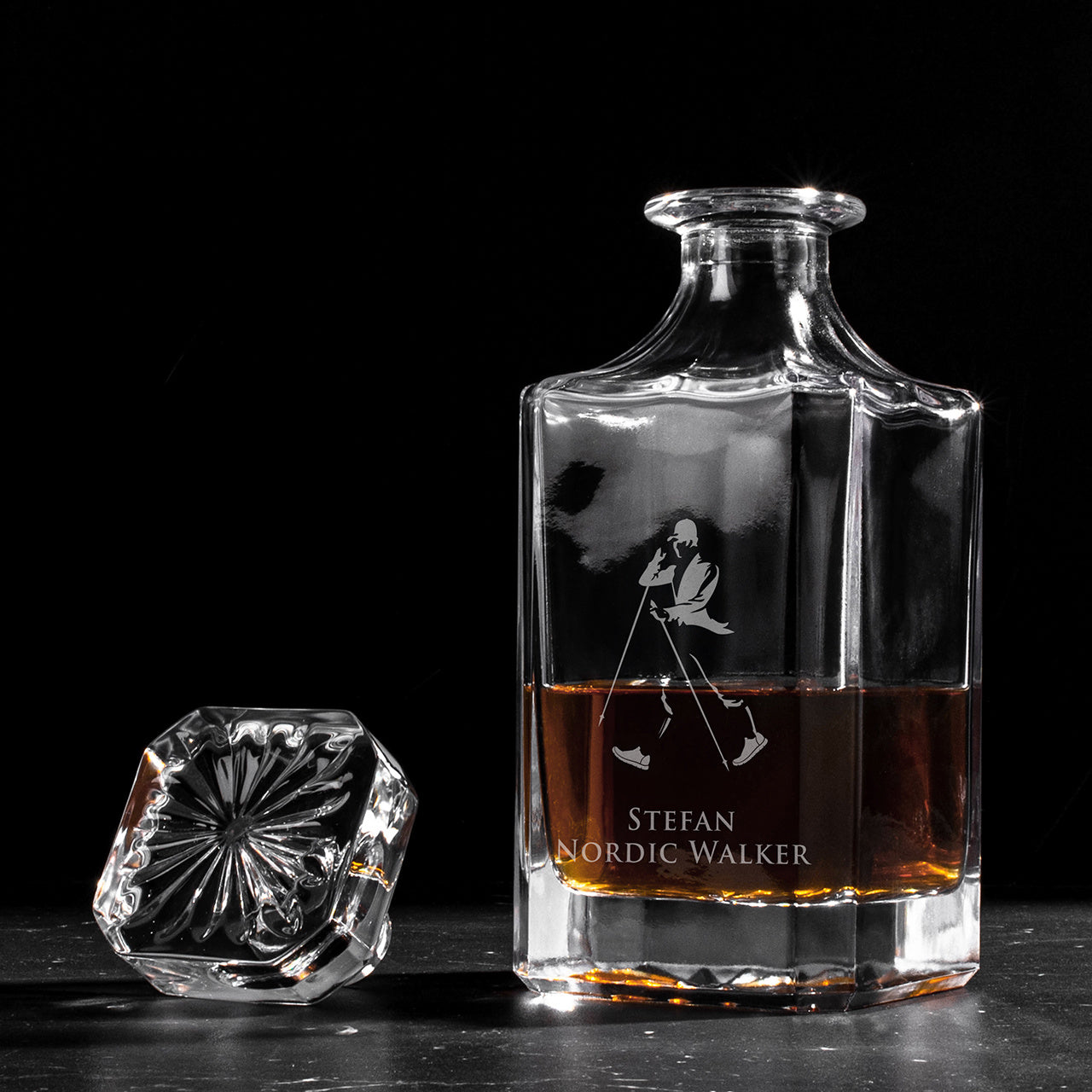 Karafka grawerowana - Nordic Walker - prezent dla konesera whisky
