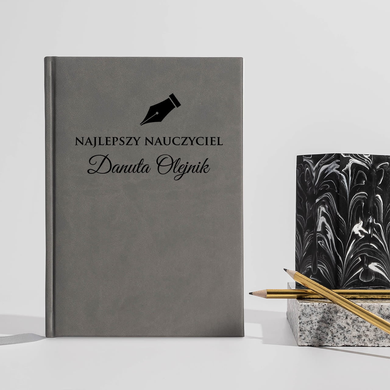 Personalizowany planer nauczyciela - szary