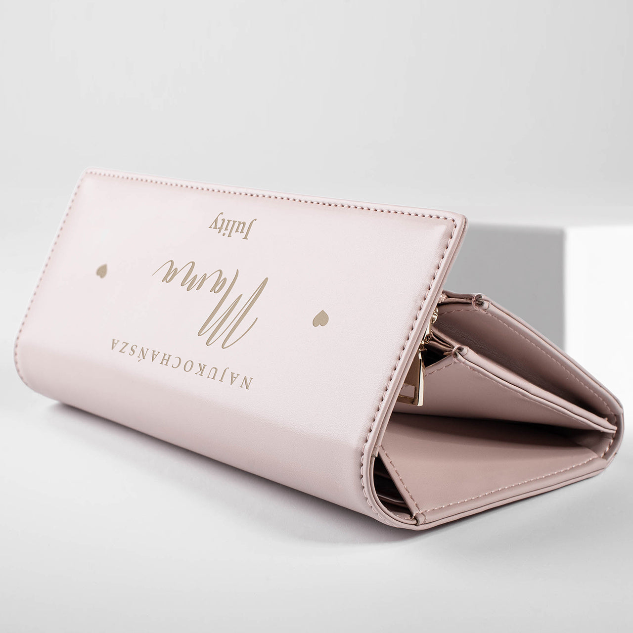 Skórzany portfel dla mamy - prezent od córki