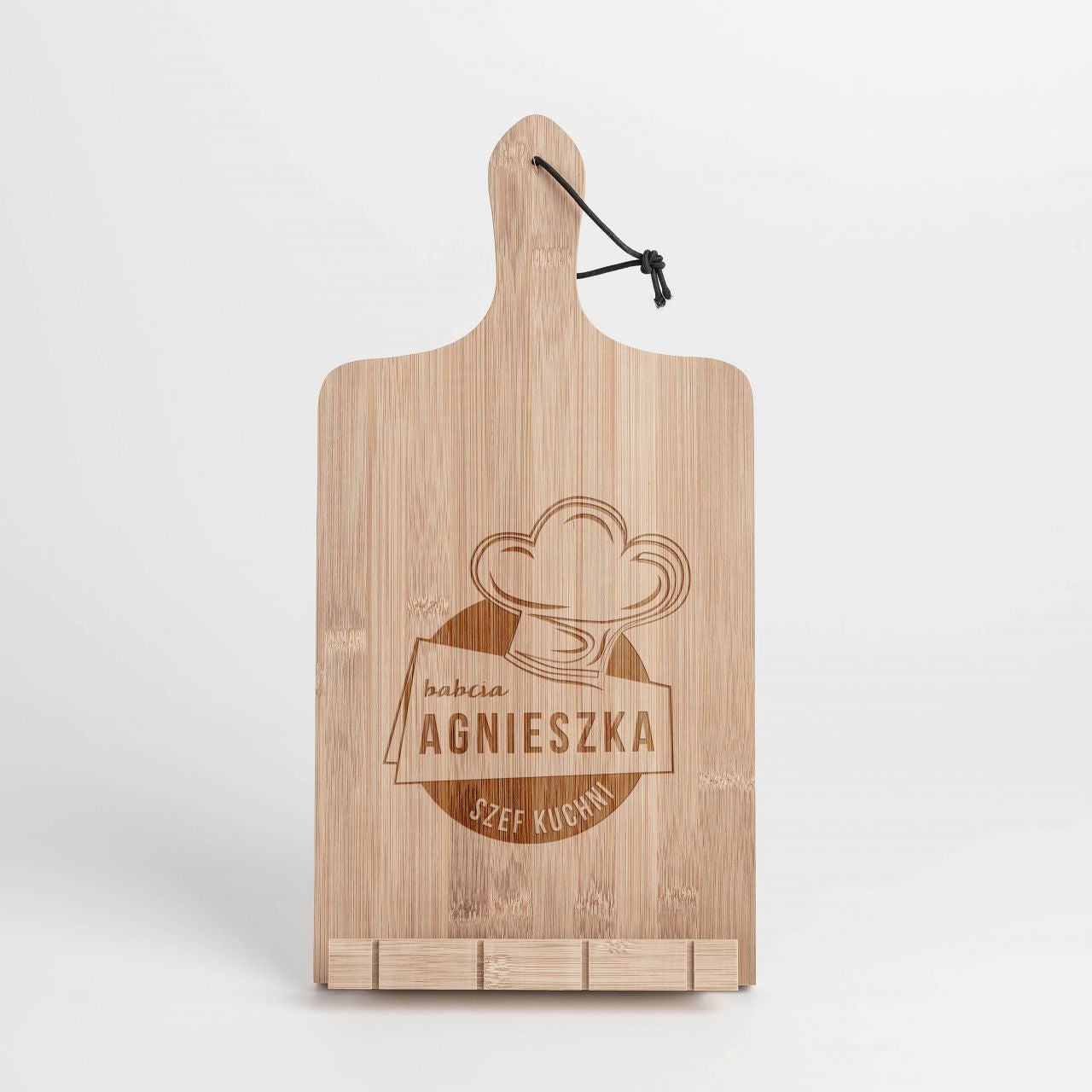 Podpórka pod książkę kucharską - przydatny prezent dla babci