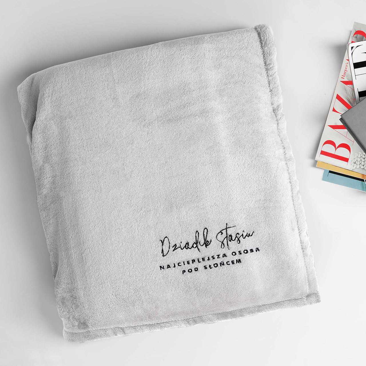 Personalizowany koc z polaru - Najcieplejsza Osoba - praktyczny prezent dla dziadka