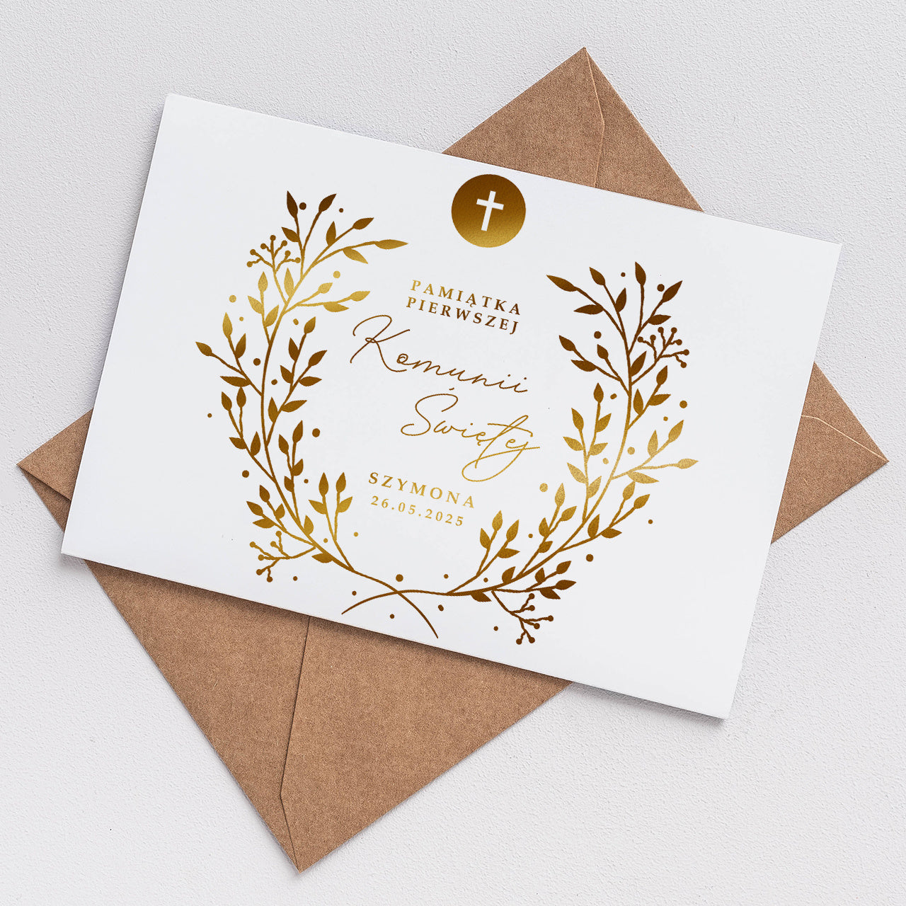 Personalizowana kartka na Pierwszą Komunię Świętą - ze złoceniem personalizowana kartka komunijna