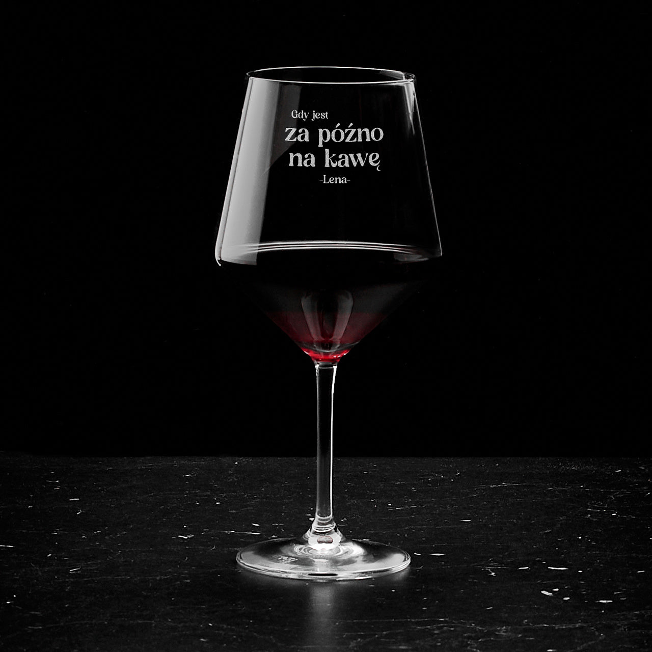 Grawerowany kieliszek do wina - prezent dla koleżanki kieliszek personalizowany kieliszek do wina z grawerem prezent dla niej