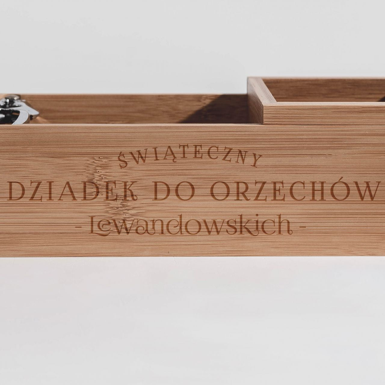 Świąteczny dziadek do orzechów z grawerem