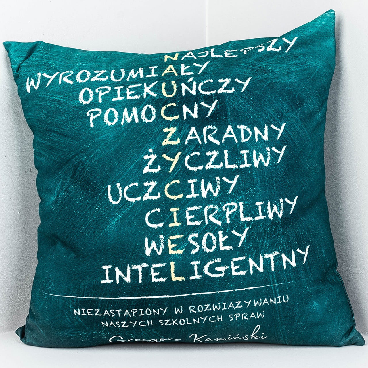 Personalizowana poduszka dla wychowawcy - prezent dla nauczyciela