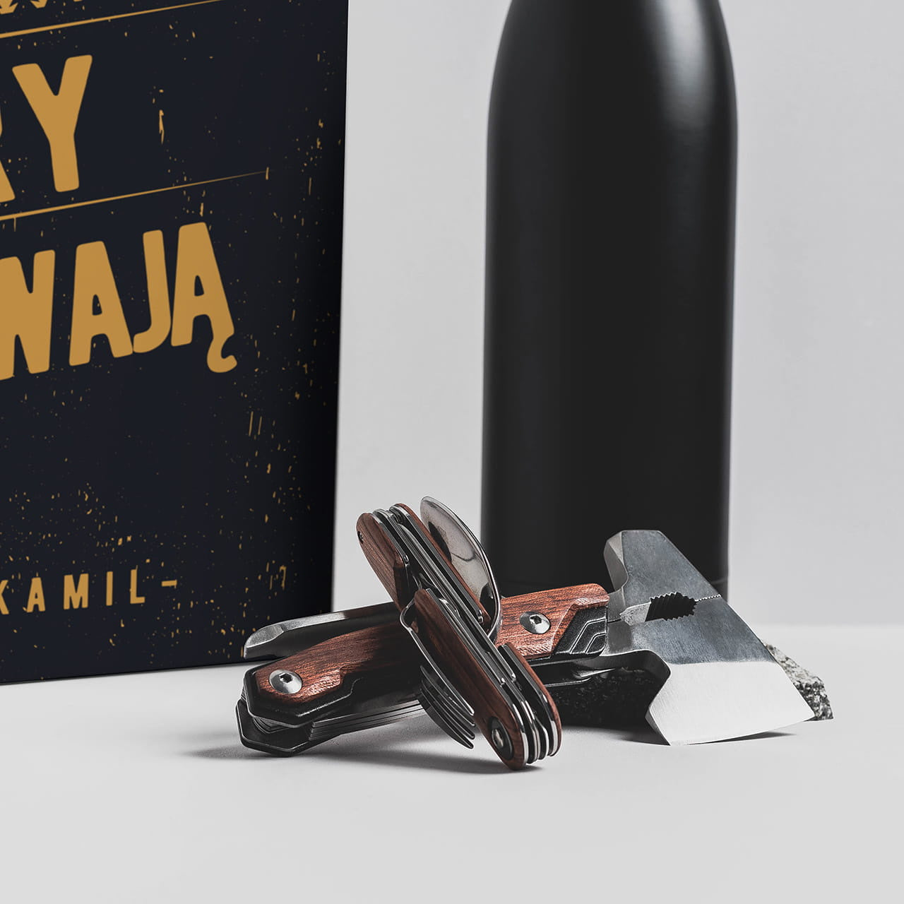 Survivalowy zestaw dla miłośnika gór prezent dla himalaisty praktyczny zestaw outdoorowy zestaw survivalowy