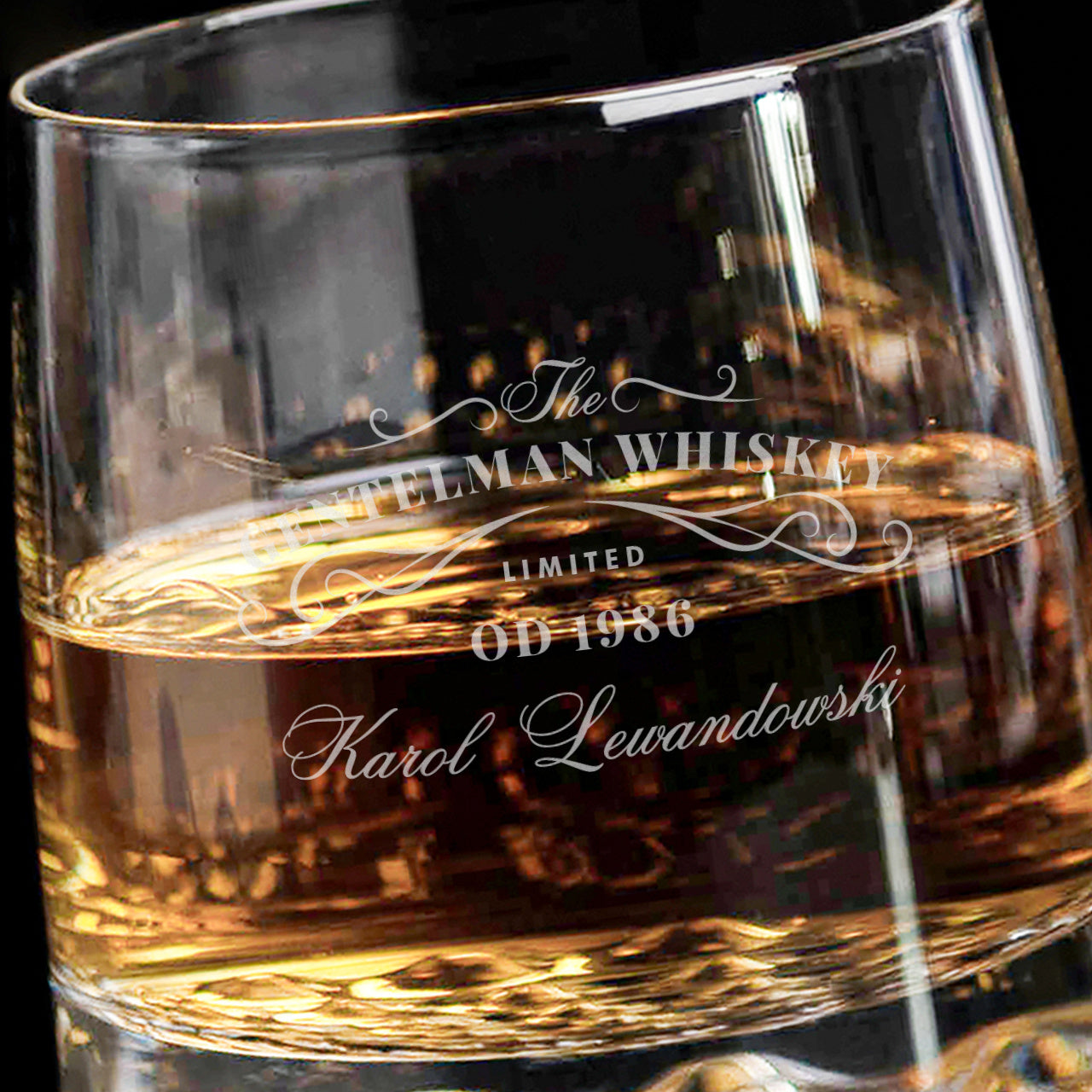 Grawerowana szklanka do whisky - Gentleman Whisky - prezent dla eleganckiego faceta prezent dla niego