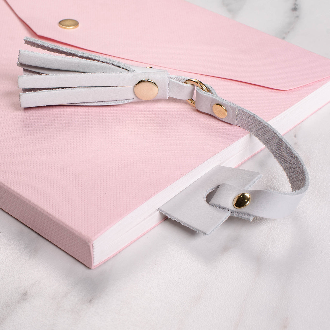 Grawerowana zakładka do książki - prezent dla książkoholika zakładka do książki z imieniem zakładka personalizowana