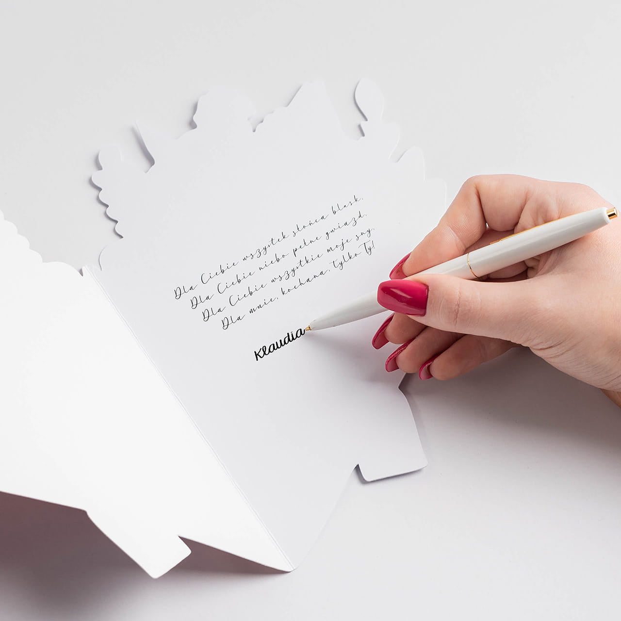 Personalizowana kartka dla ukochanej osoby - bukiet kwiatów kartka z napisem upominek dla niej