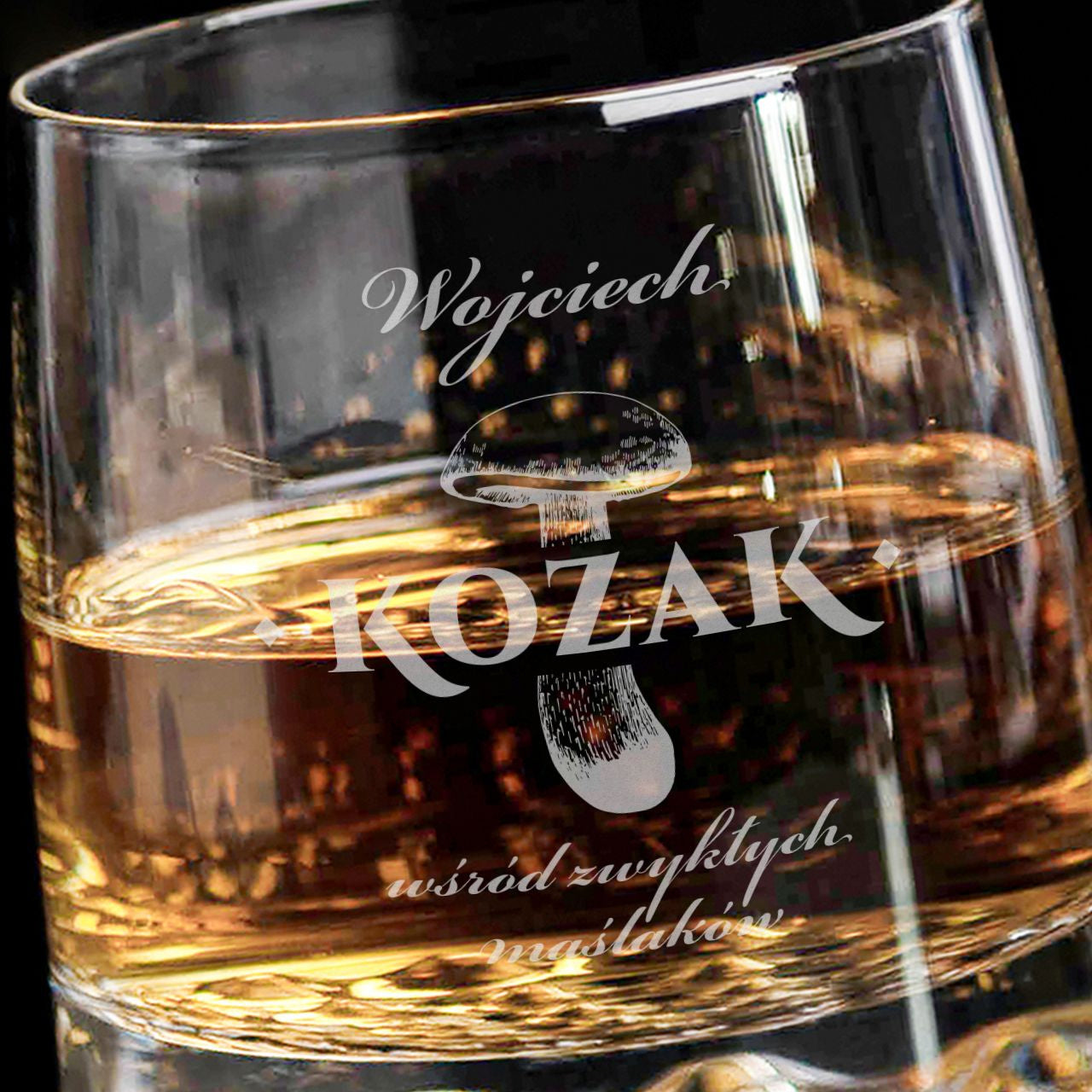 Grawerowana szklanka do whisky - Kozak - prezent dla grzybiarza