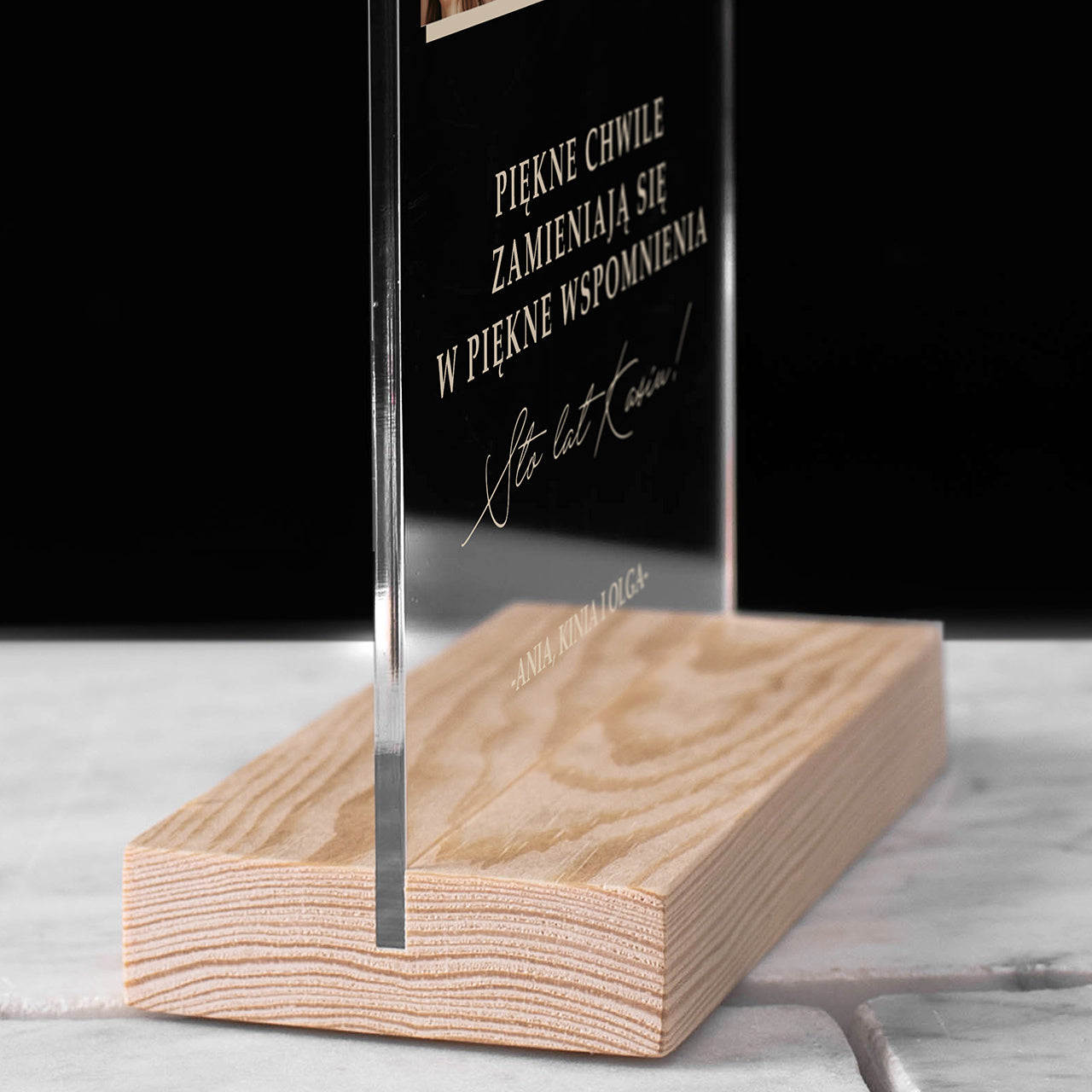 Personalizowana statuetka - prezent na 30 urodziny