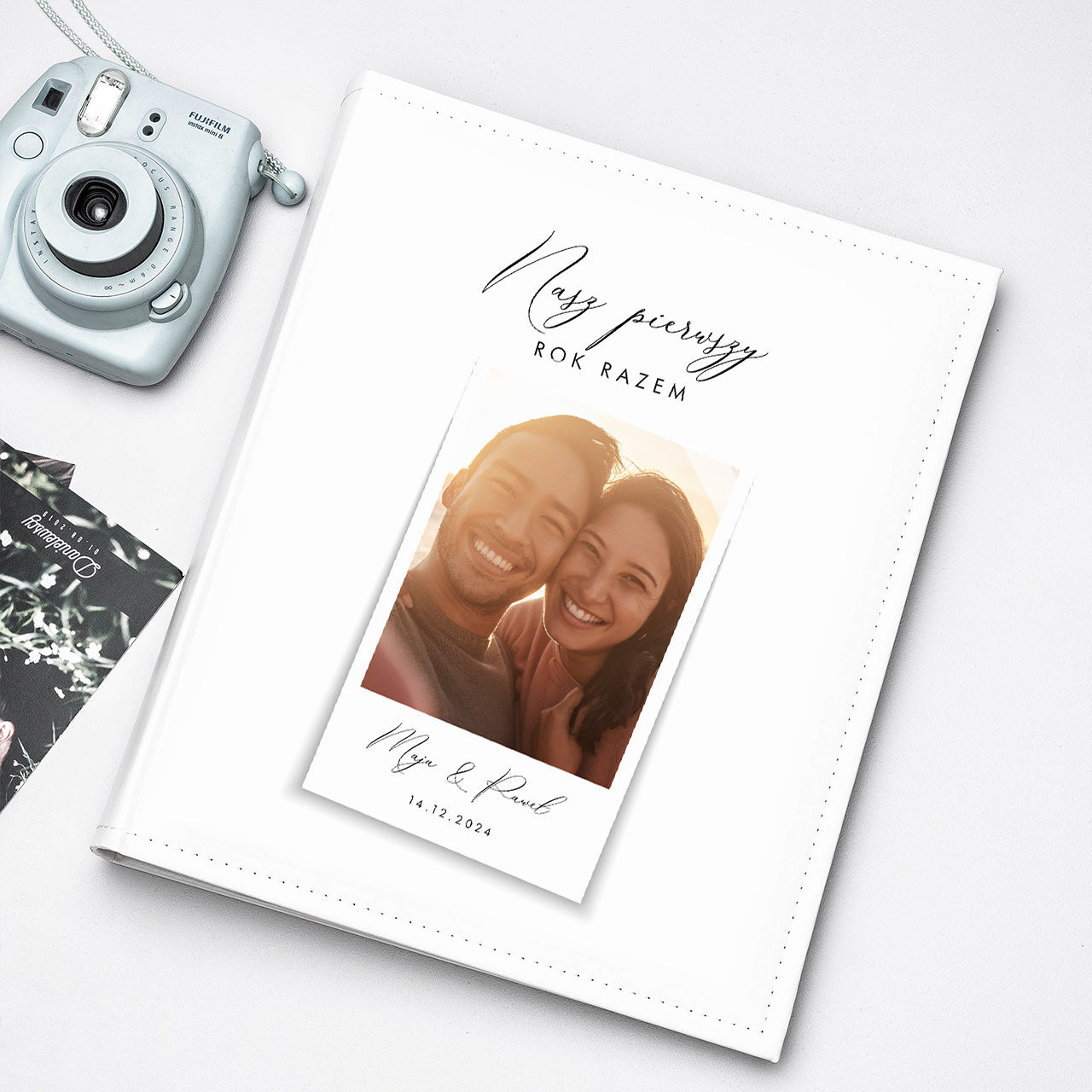 Album na zdjęcia wklejane - prezent na pierwszą rocznicę związku