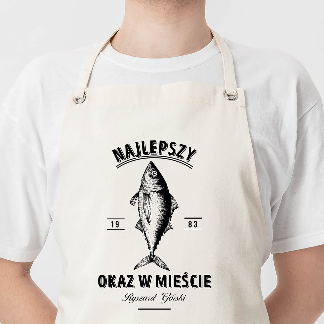 Fartuch z nadrukiem dla wędkarza - najlepszy okaz prezent dla wędkarza fartuch personalizowany fartuch do kuchni