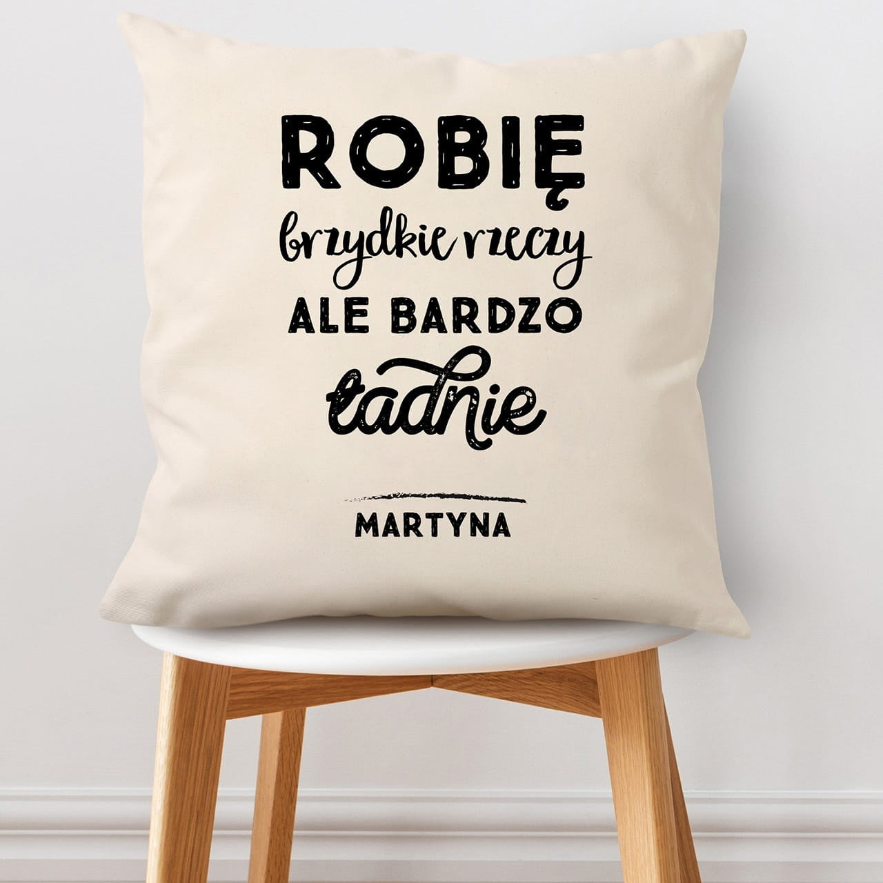 Śmieszna poduszka z nadrukiem dla niej prezent dla przyjaciółki prezent dla niej poduszka dla przyjaciółki