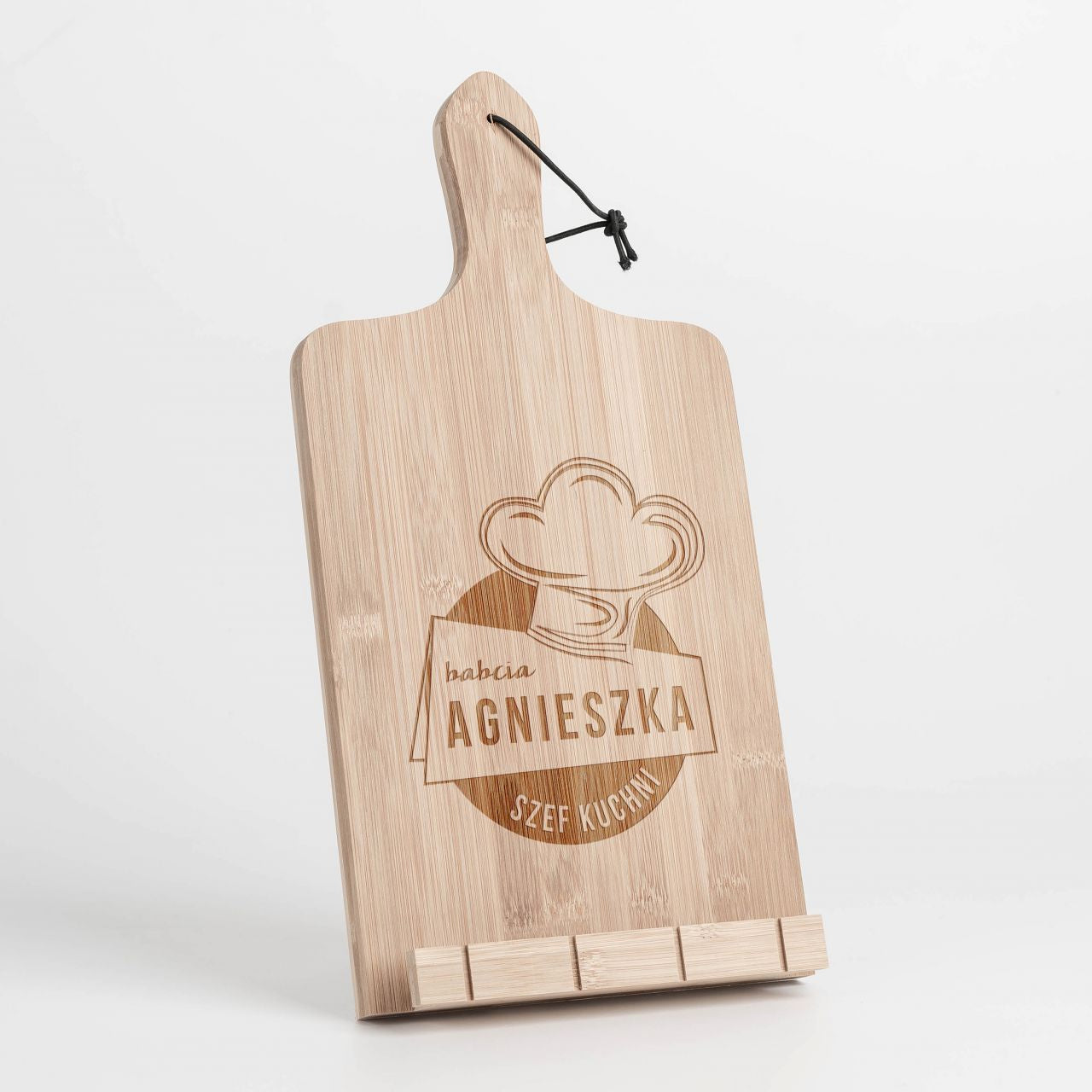 Podpórka pod książkę kucharską - przydatny prezent dla babci personalizowana podstawka do kuchni Dzień Babci