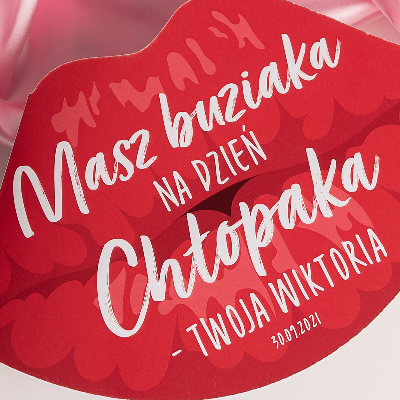 Personalizowana duża kartka na Dzień Chłopaka – buziak prezent na Dzień Chłopaka prezent dla chłopaka kartka xxl 