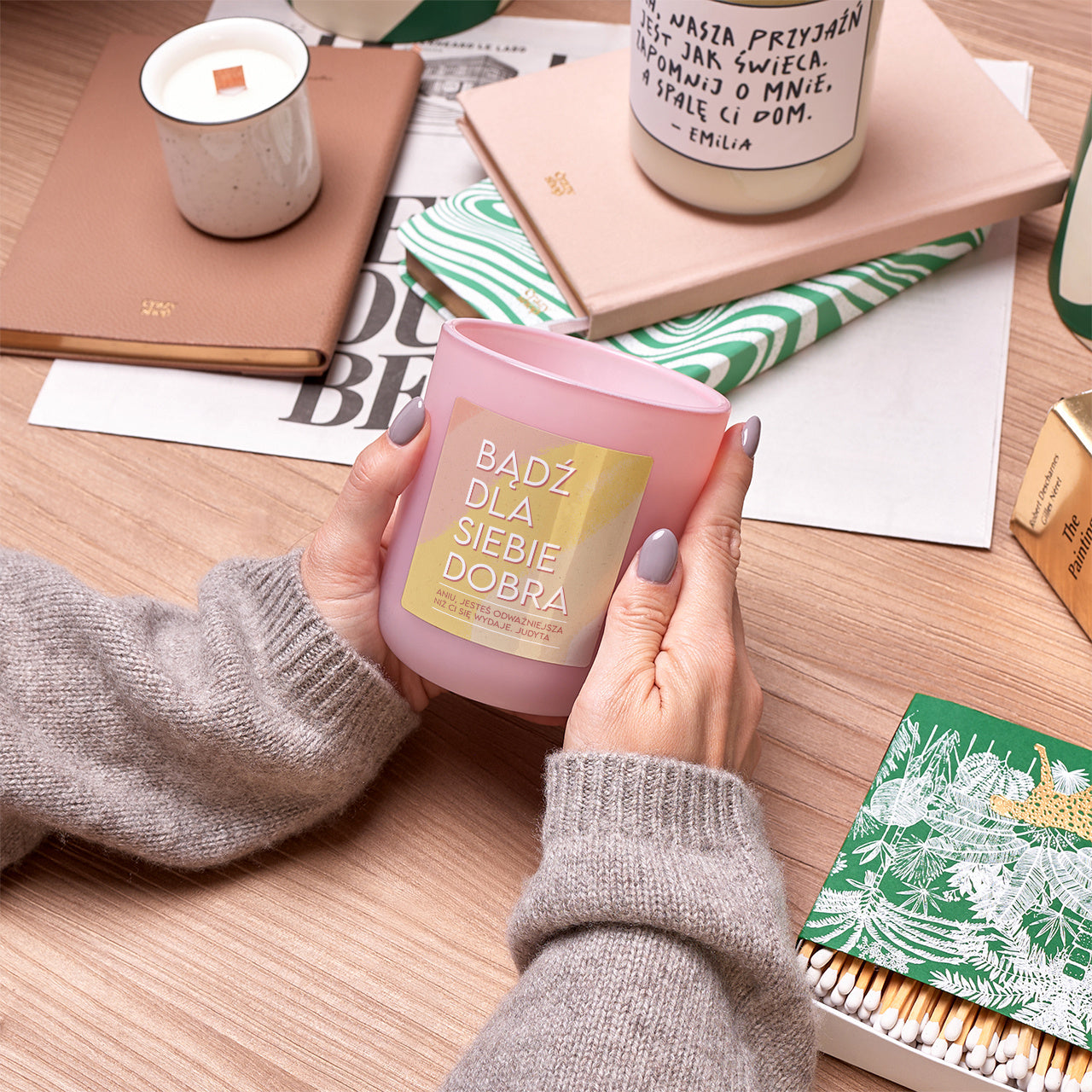 Personalizowana świeca w szkle na prezent dla przyjaciółki świeca personalizowana prezent dla bff 