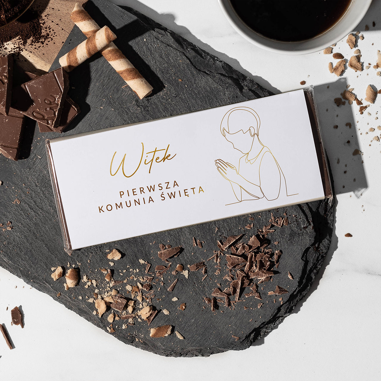 Personalizowana czekolada na komunię chłopca - ze złoceniem upominek komunijny czekolada na pierwszą komunię