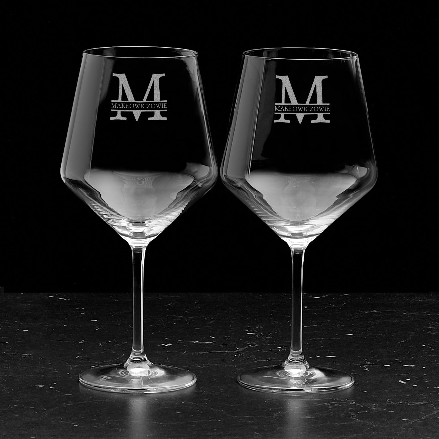 Komplet kieliszków do wina - elegancki prezent dla pary zestaw kieliszków do wina prezent dla dwojga