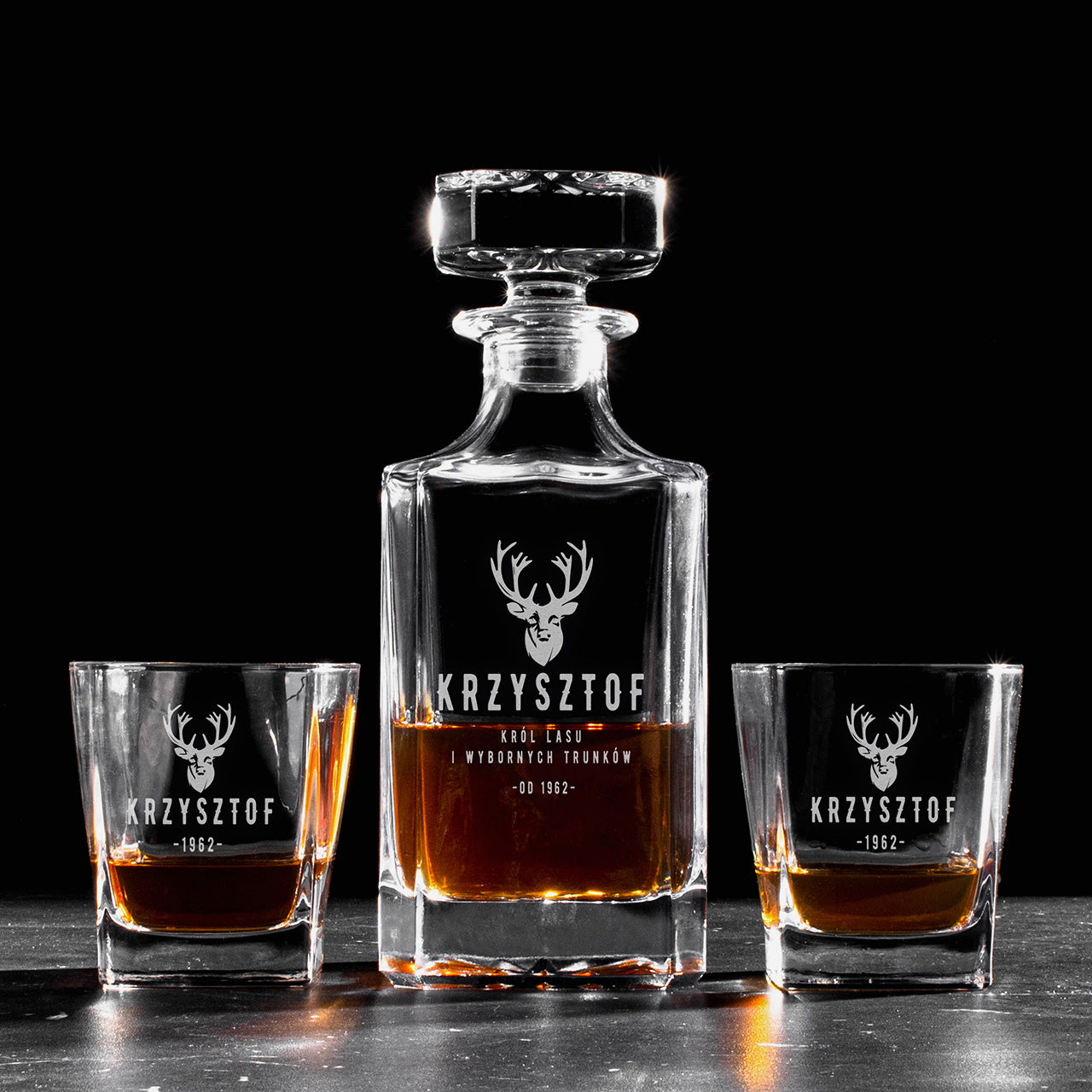 Karafka i szklanki do whisky - prezent dla myśliwego na urodziny